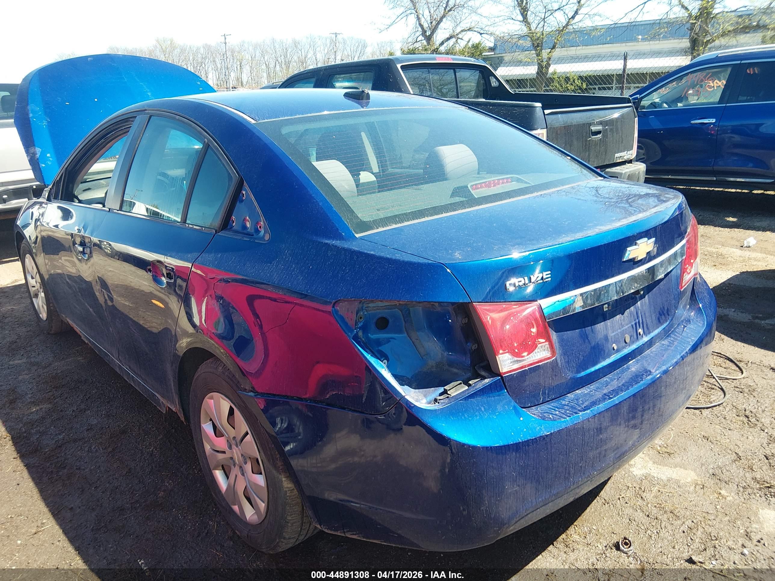 CHEVROLET CRUZE image 6