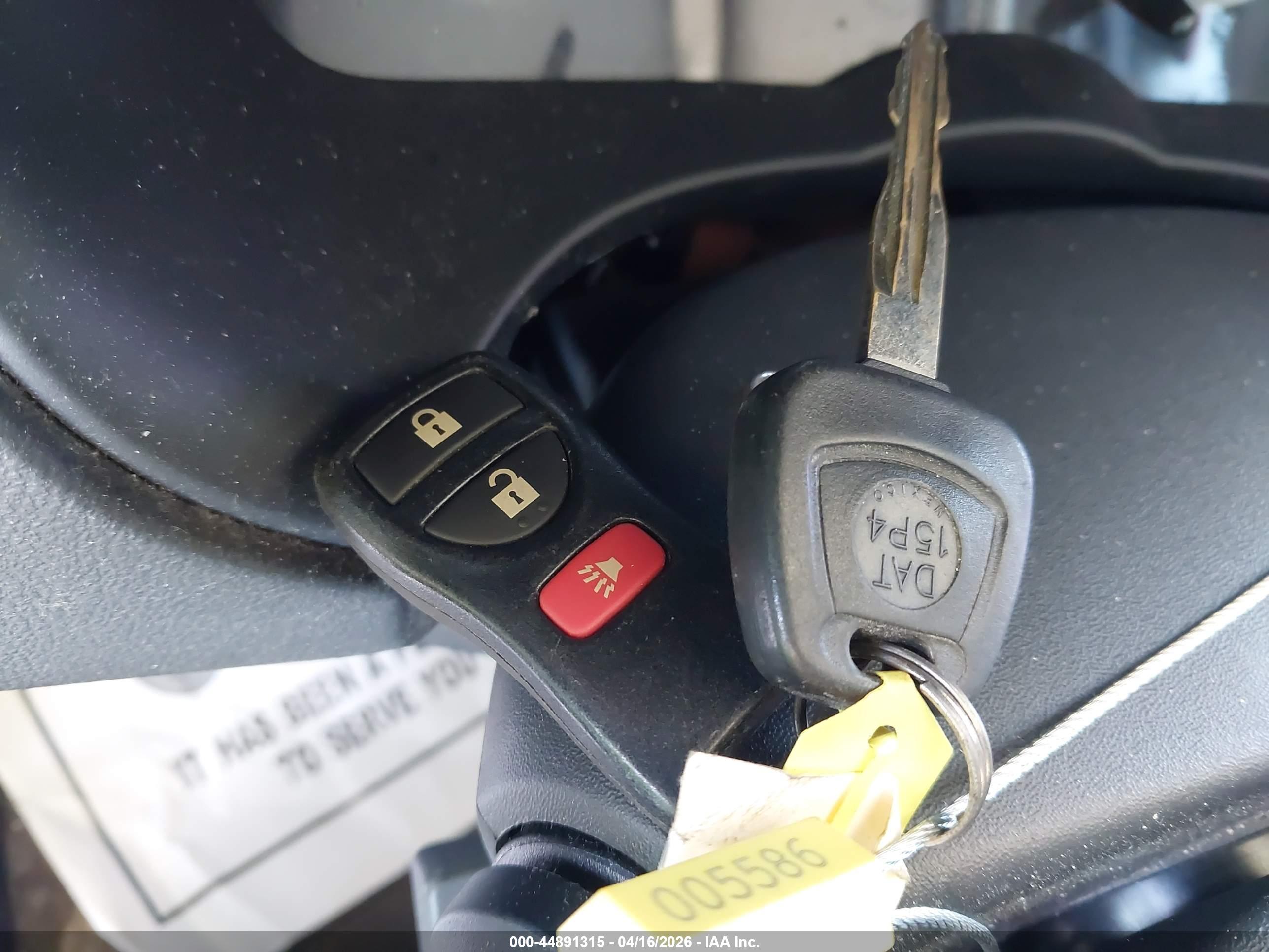 NISSAN SENTRA image 11