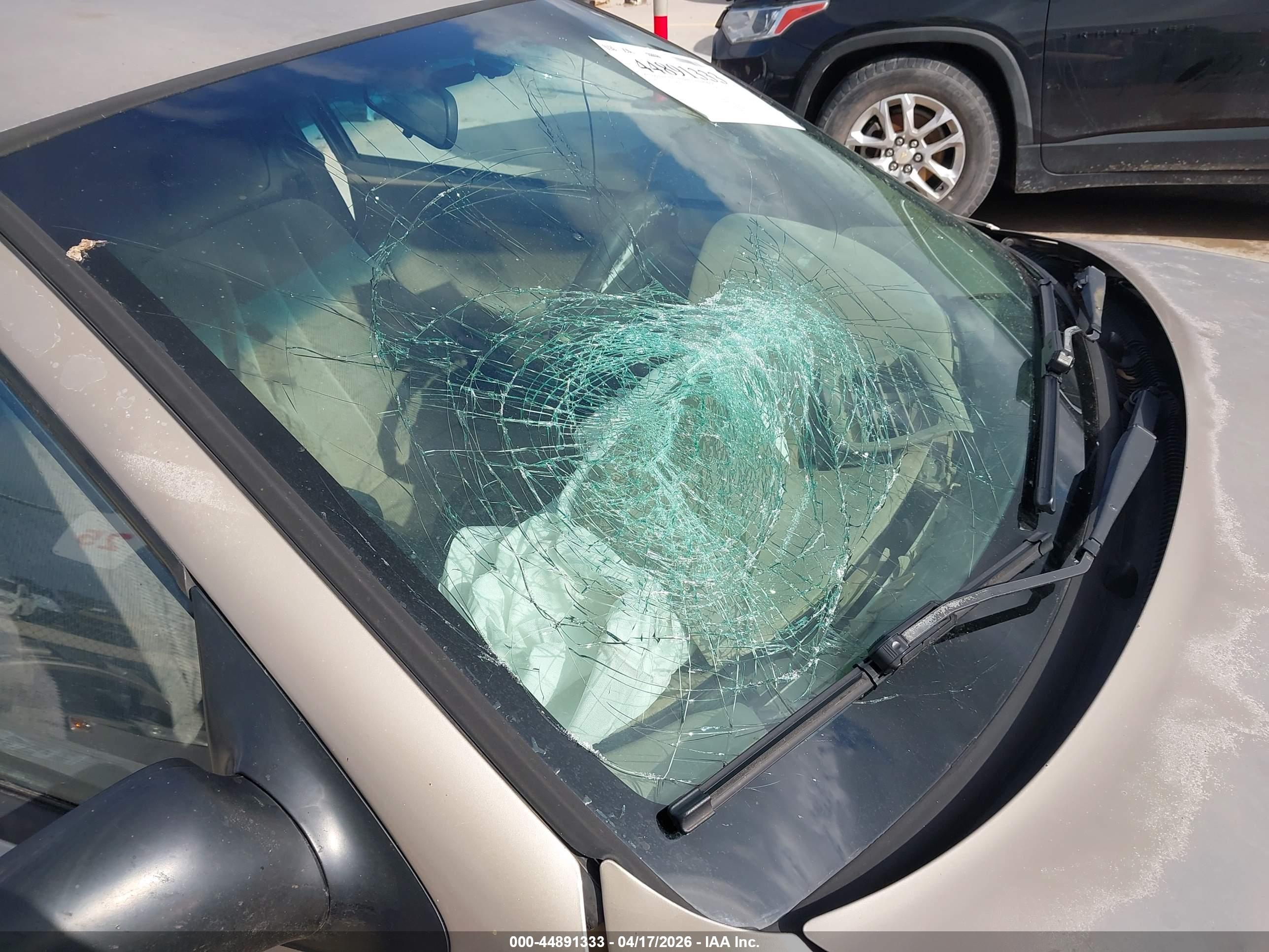 CHEVROLET CAVALIER image 6