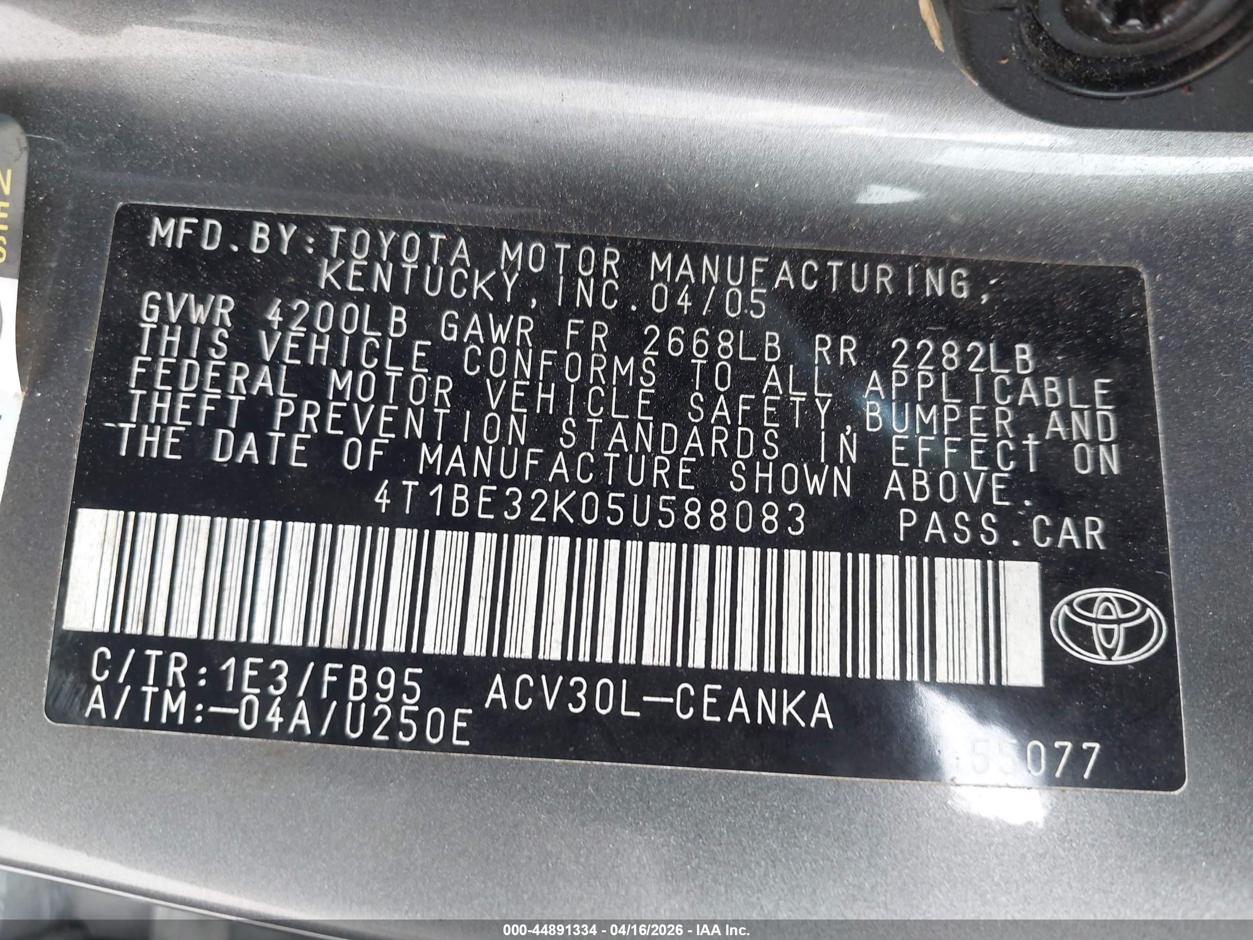 TOYOTA CAMRY image 9