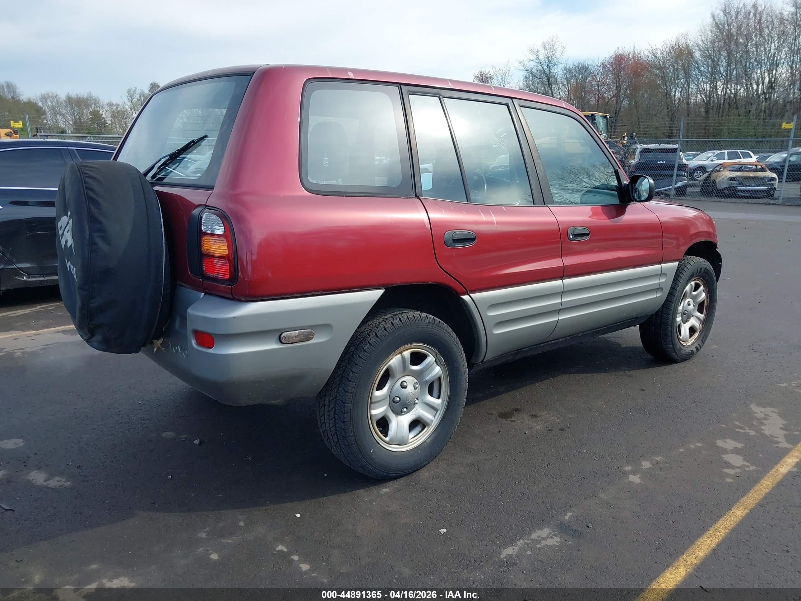 TOYOTA RAV4 image 4