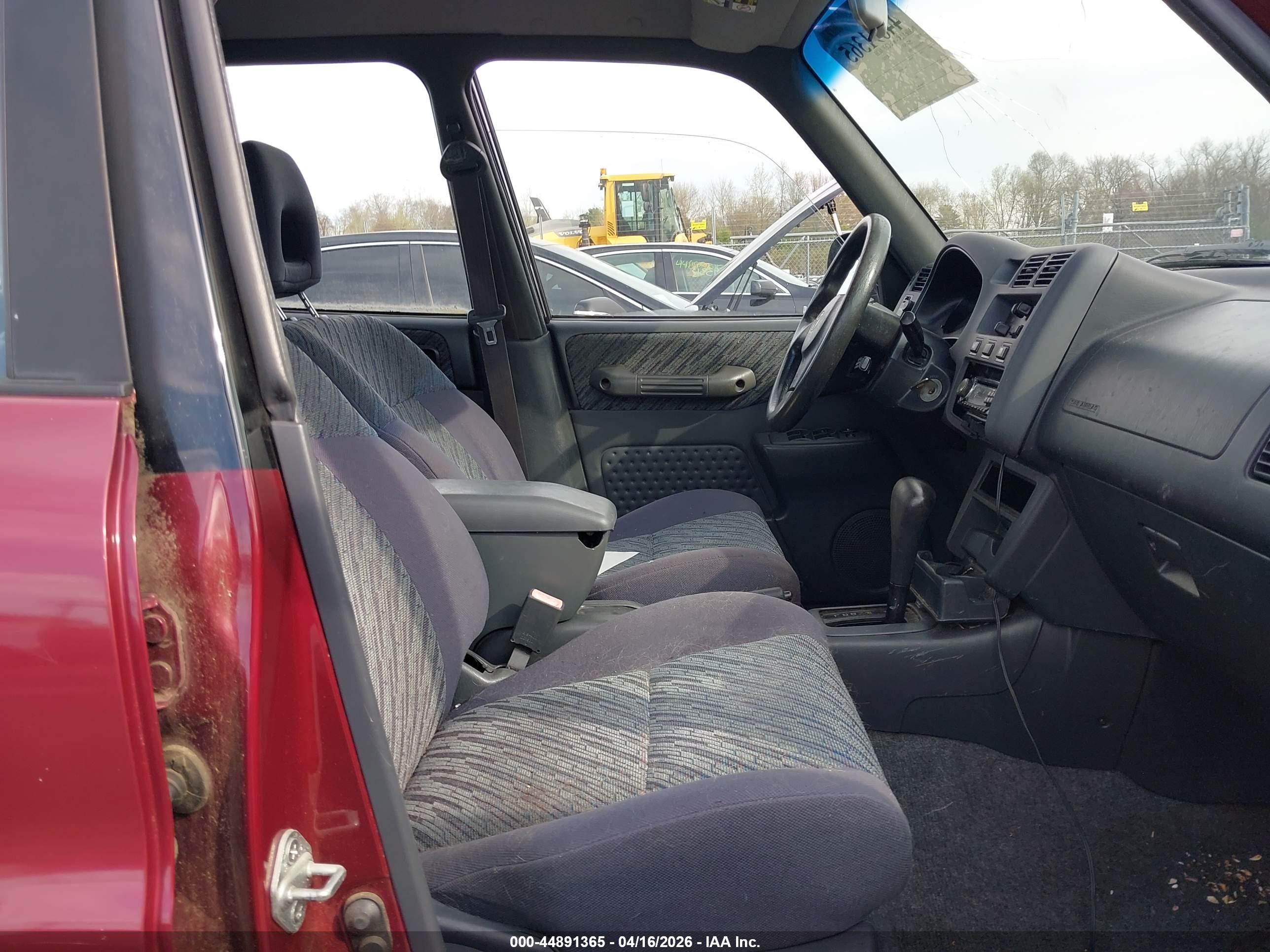 TOYOTA RAV4 image 5