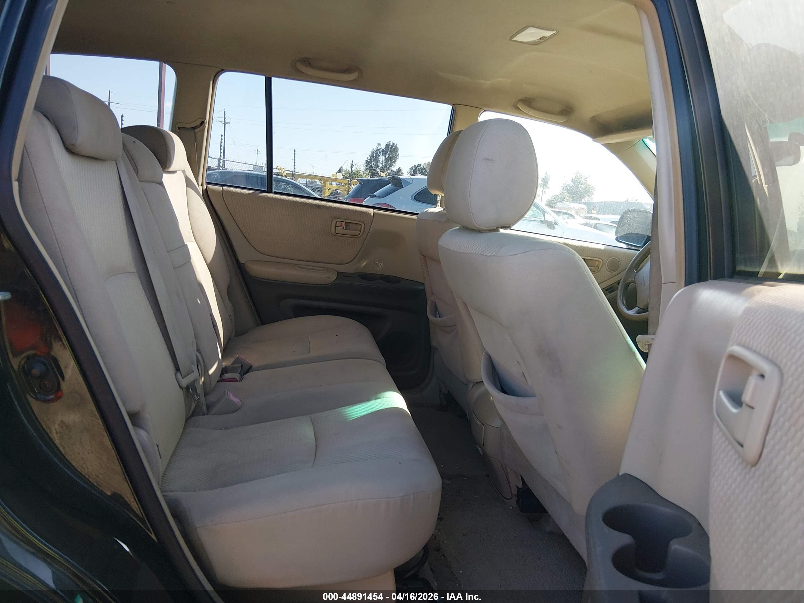 TOYOTA HIGHLANDER image 8