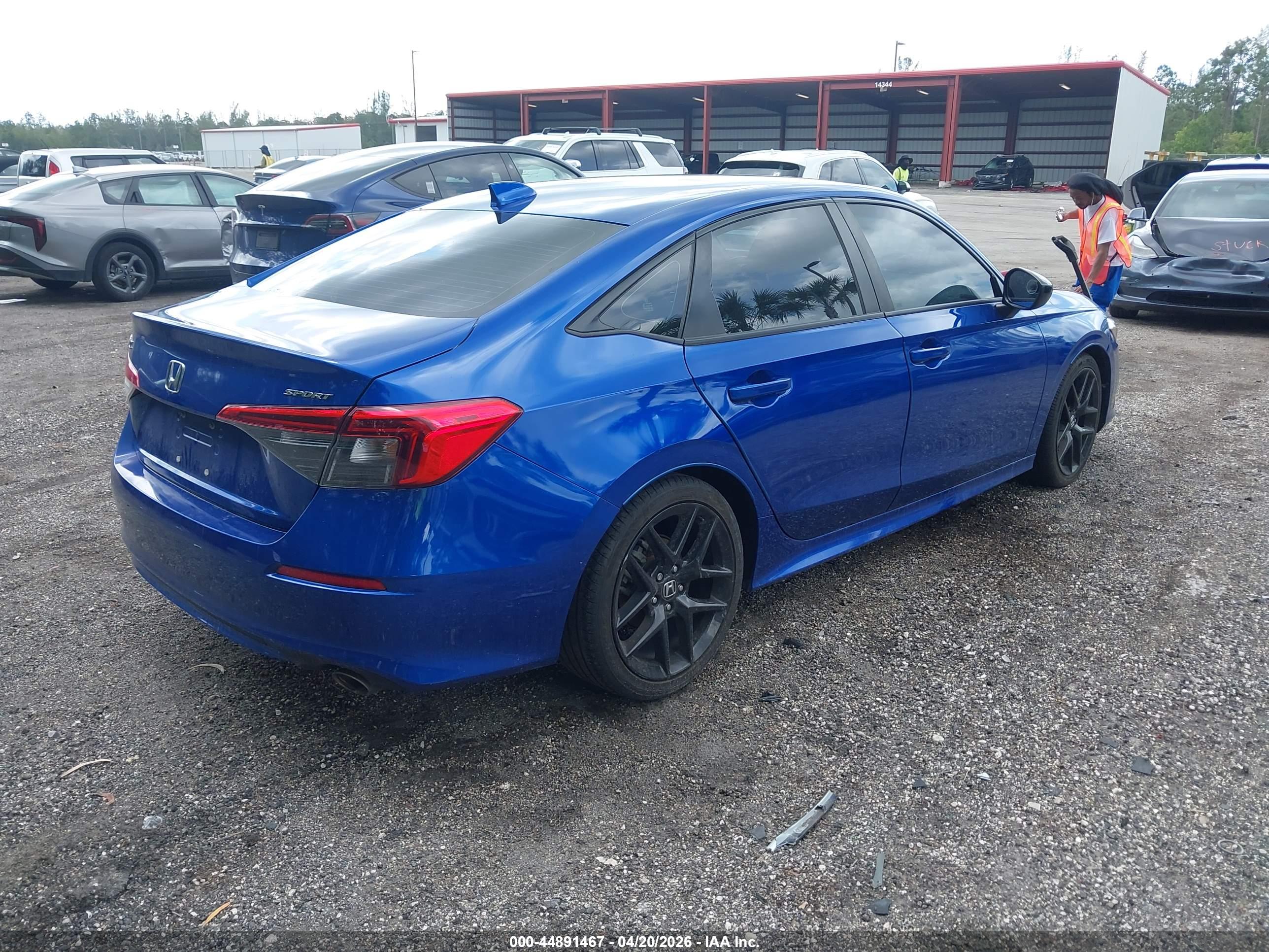 HONDA CIVIC image 4