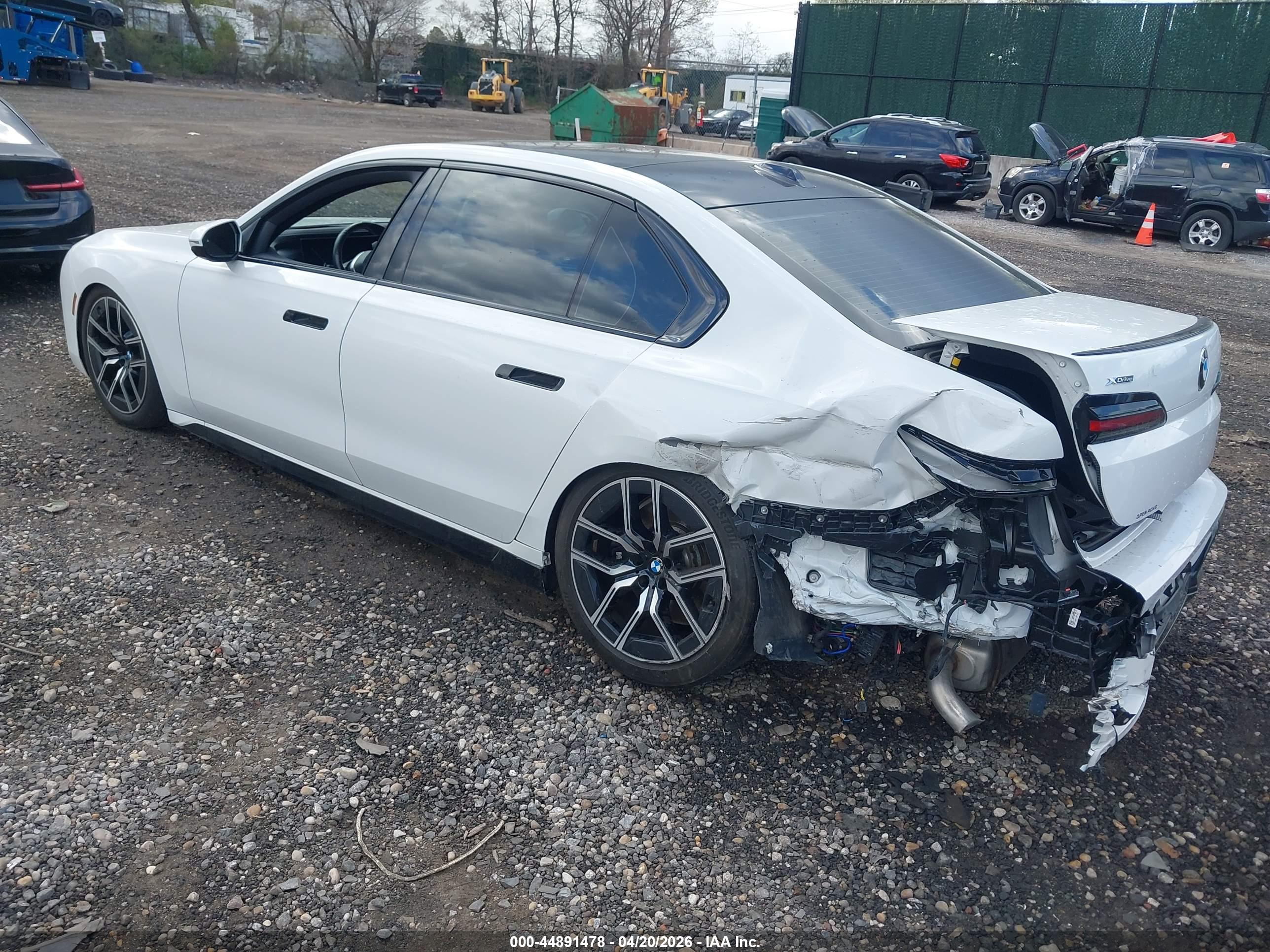 BMW 740I image 3