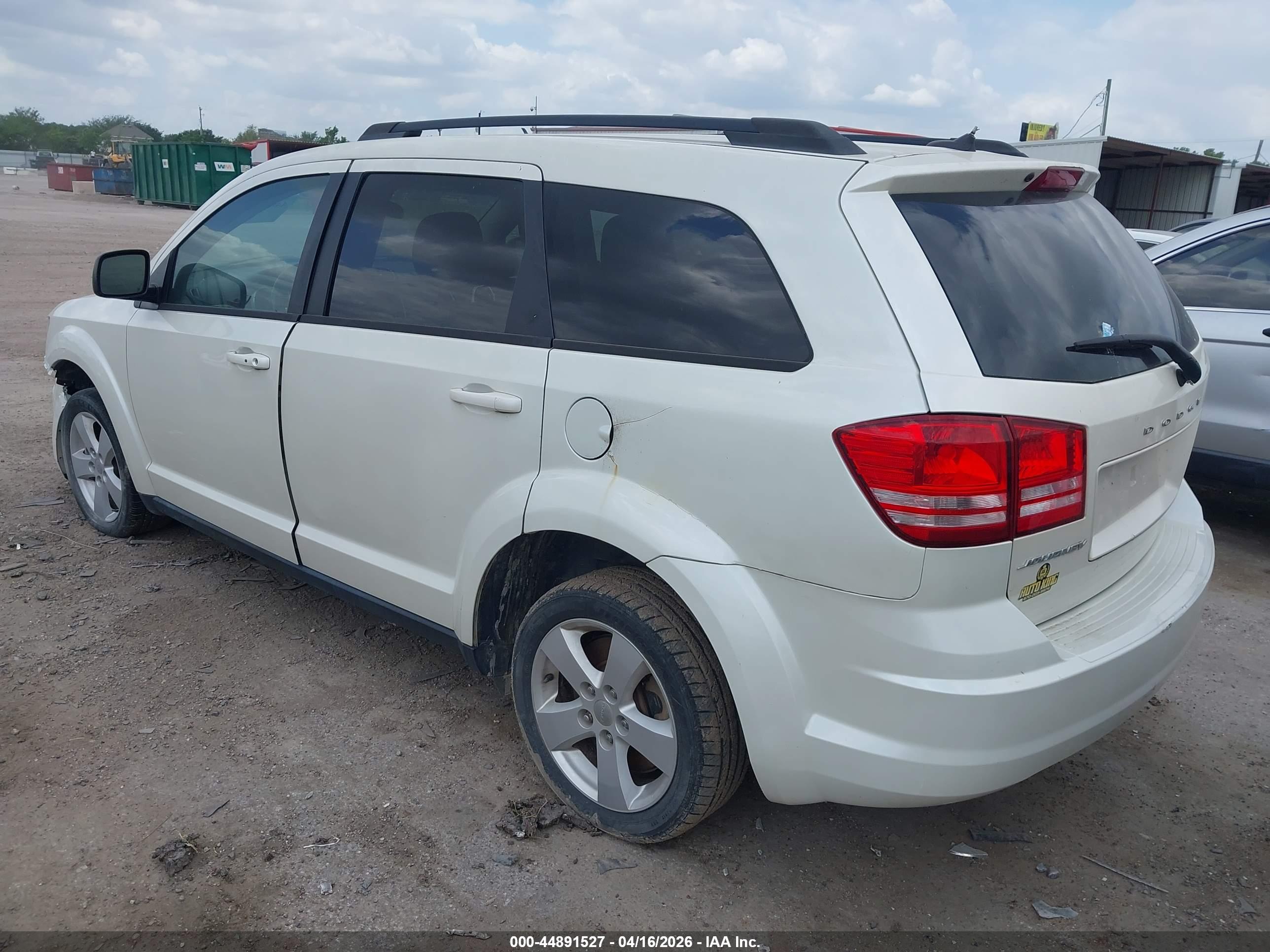 DODGE JOURNEY image 3