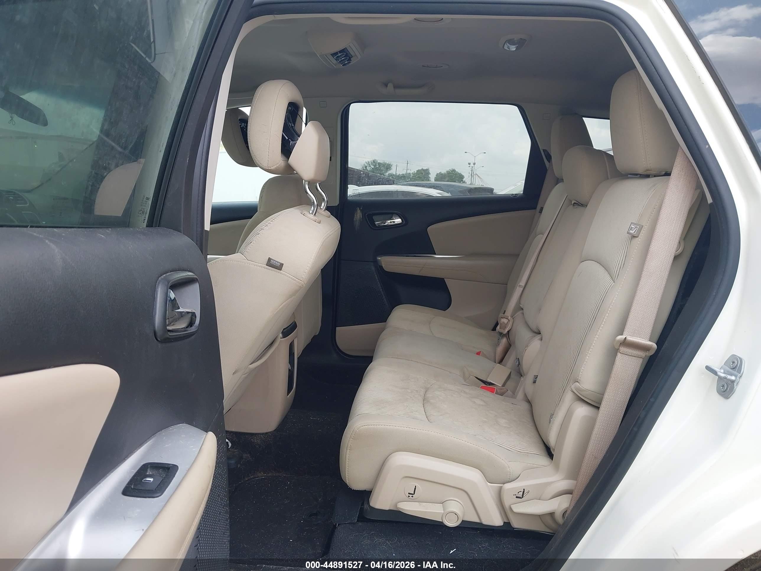 DODGE JOURNEY image 8
