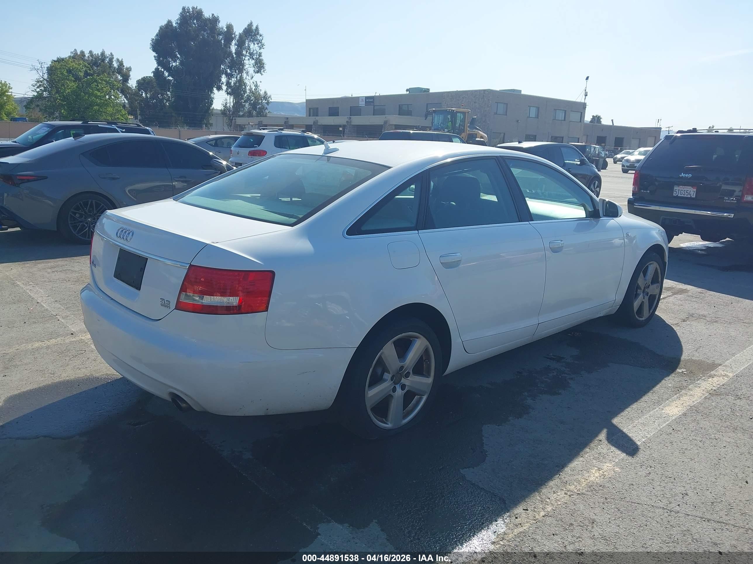 AUDI A6 image 4