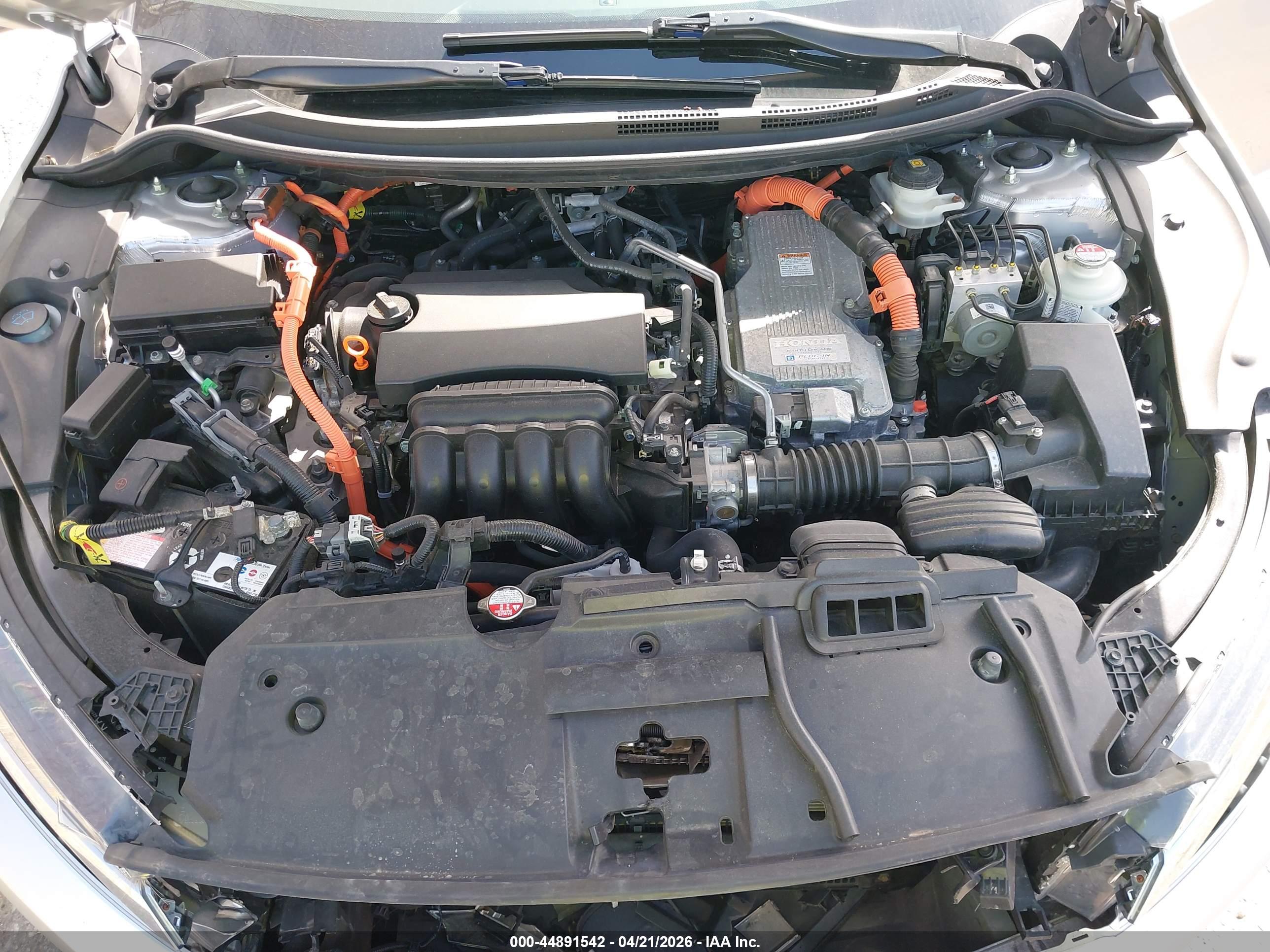 HONDA CLARITY image 10