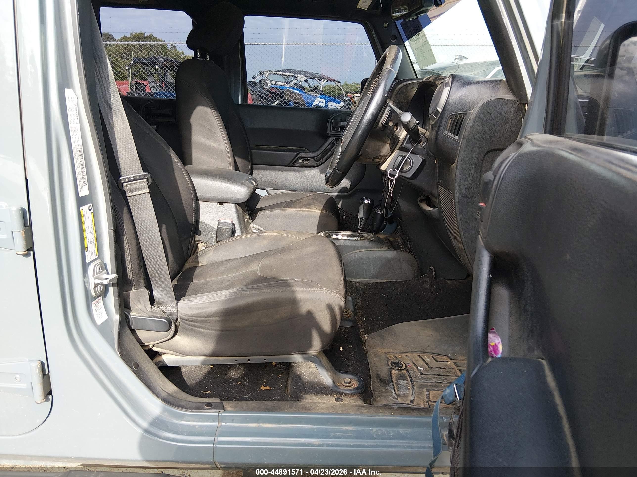 JEEP WRANGLER image 5