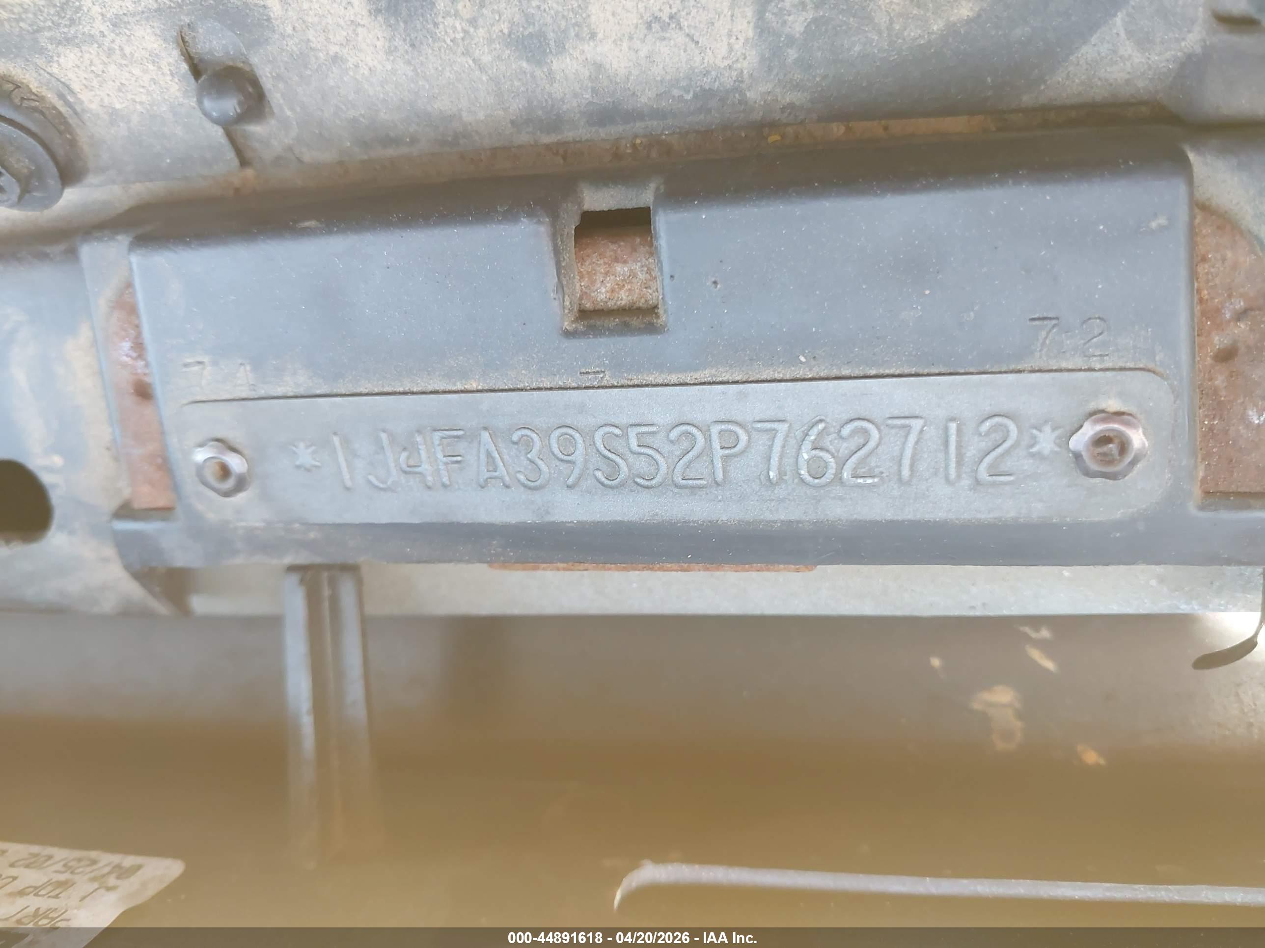 JEEP WRANGLER image 9