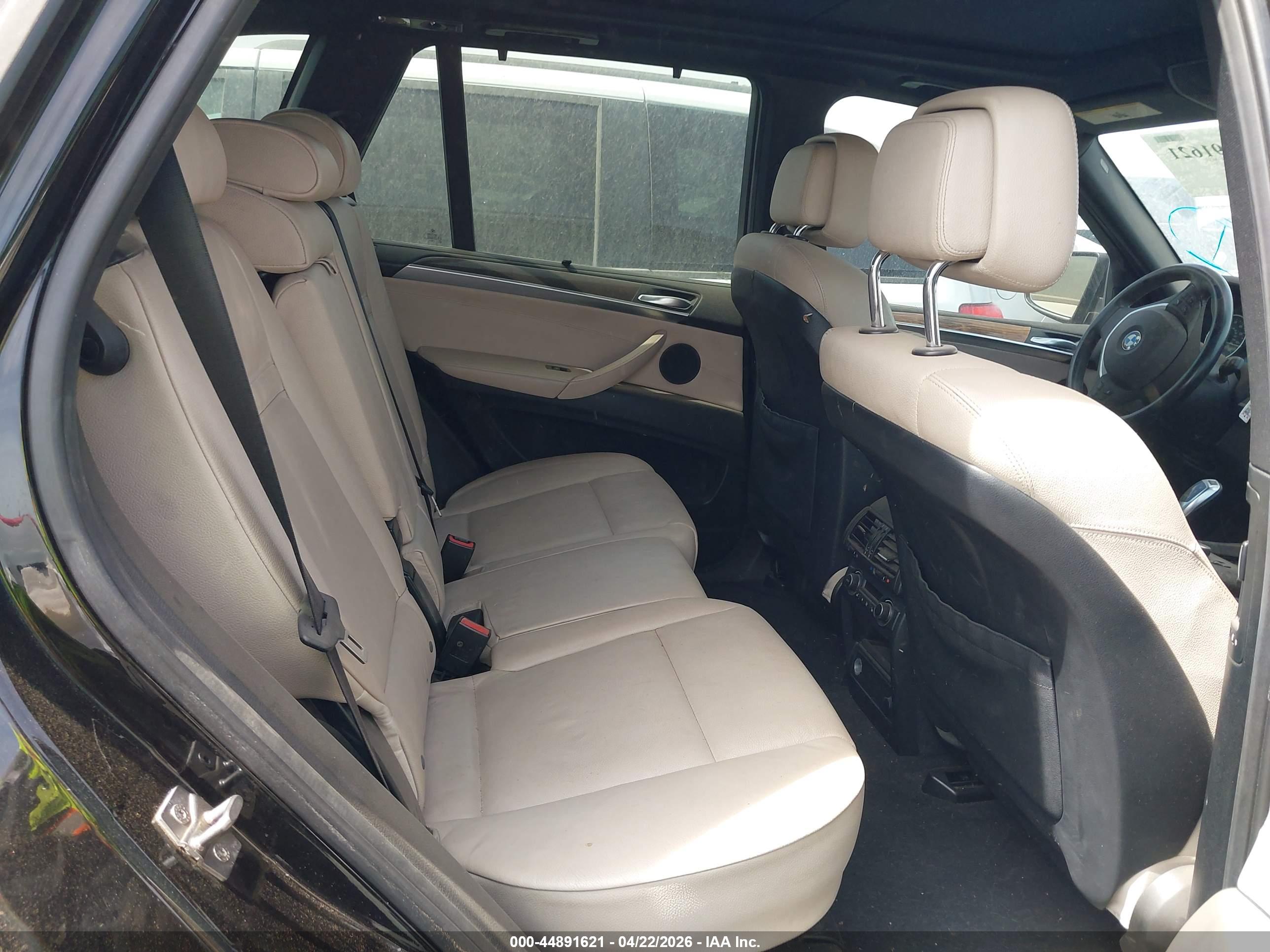 BMW X5 image 8