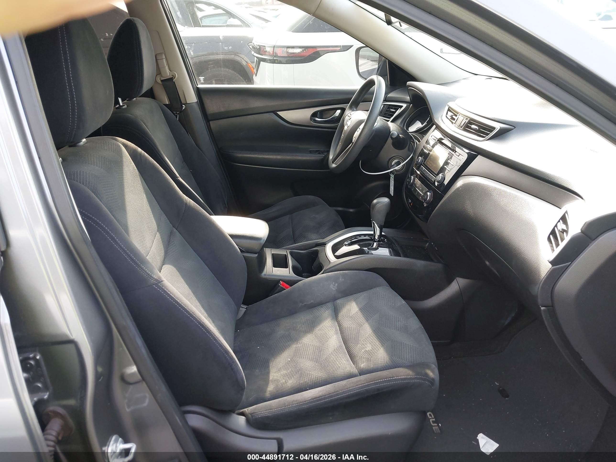NISSAN ROGUE image 5