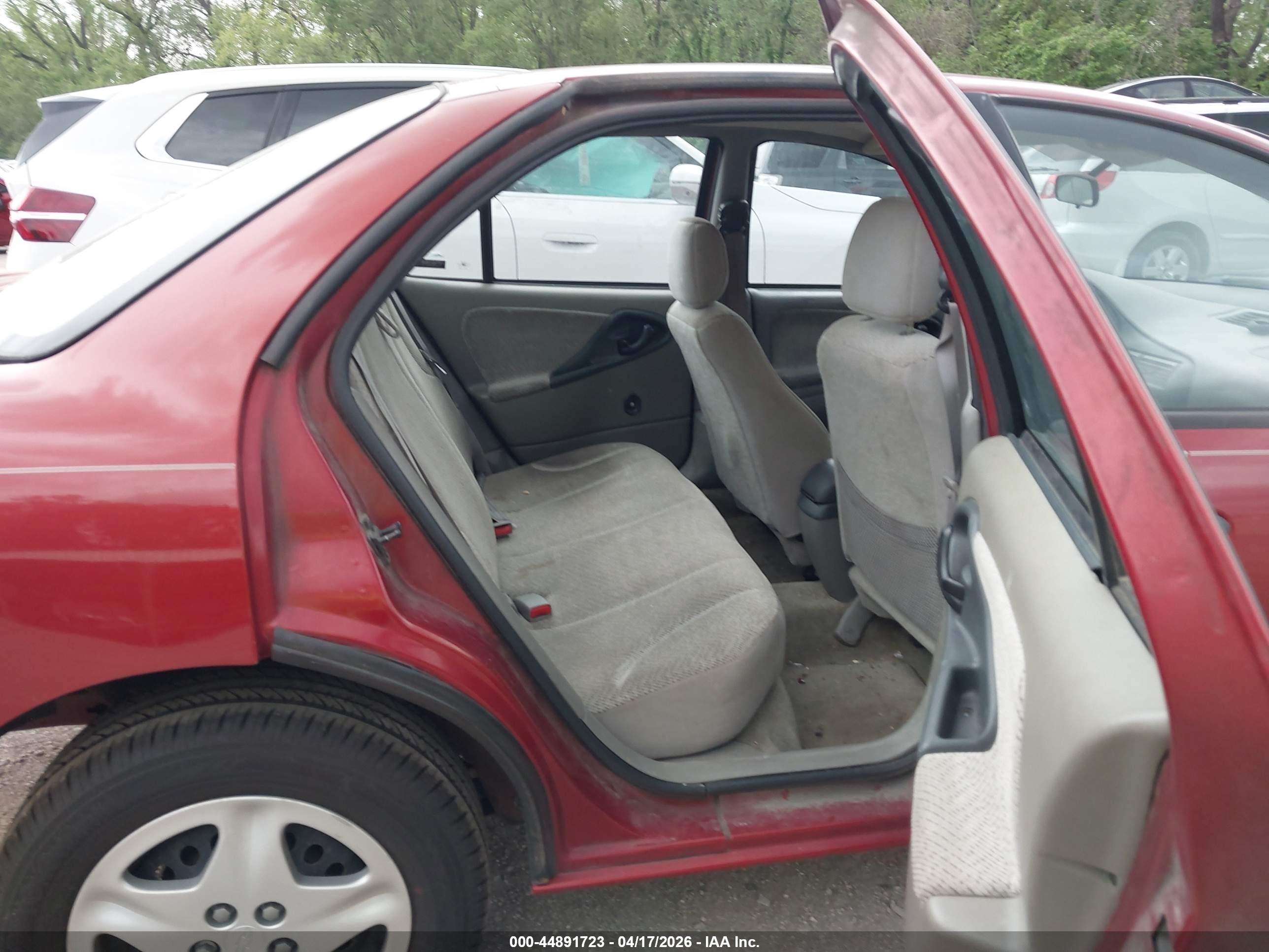 CHEVROLET CAVALIER image 8