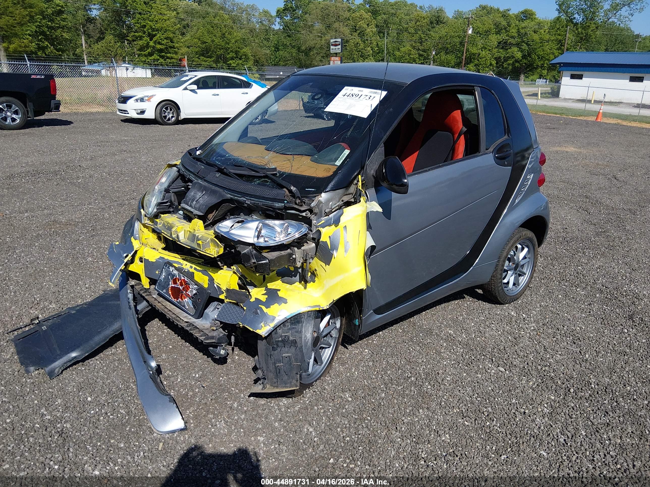 SMART FORTWO image 2