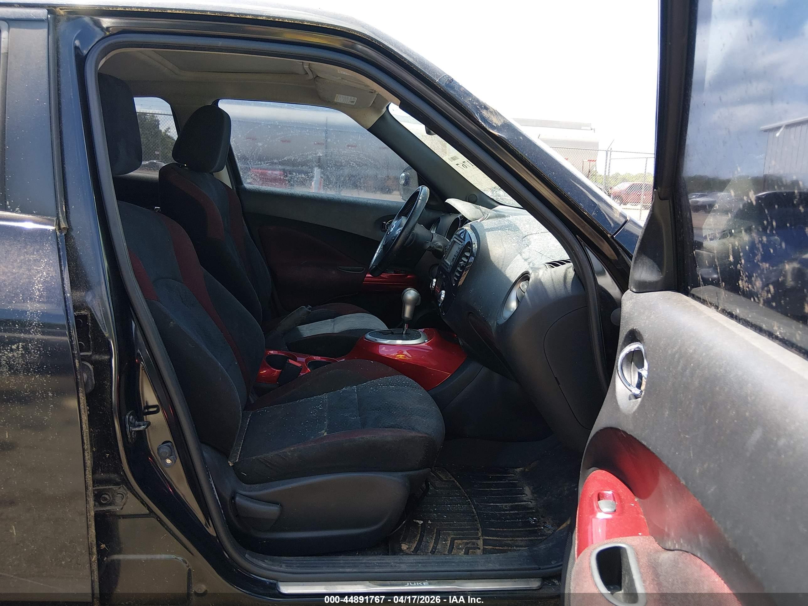 NISSAN JUKE image 5