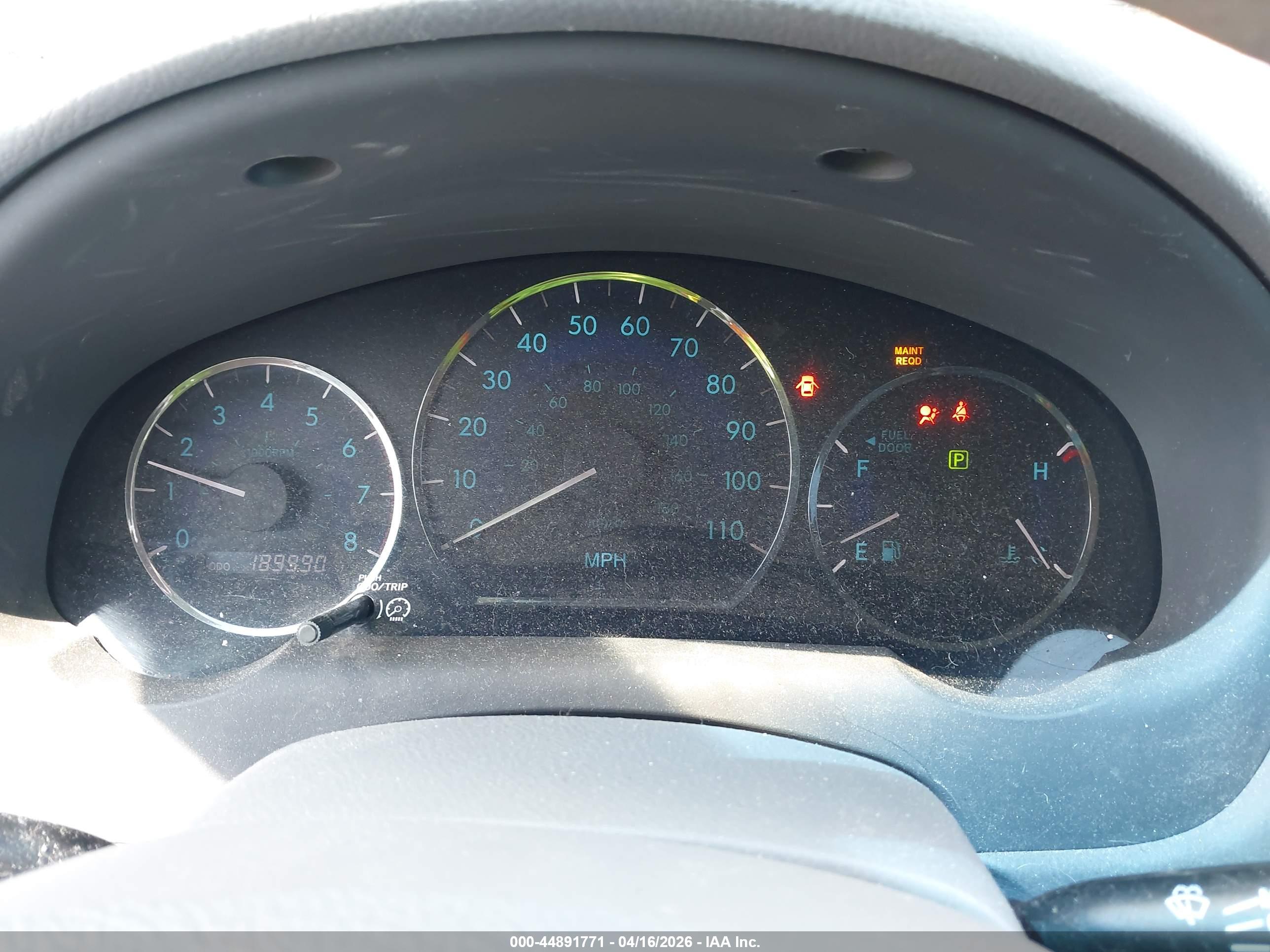 TOYOTA SIENNA image 7