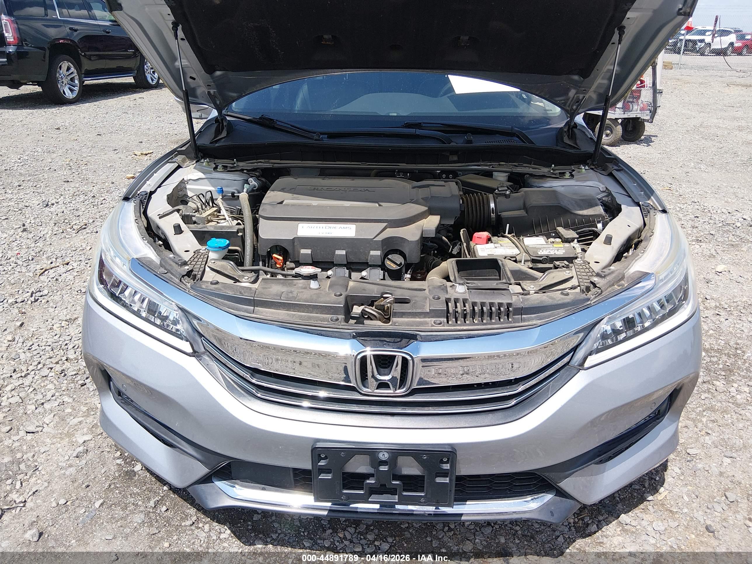 HONDA ACCORD image 10