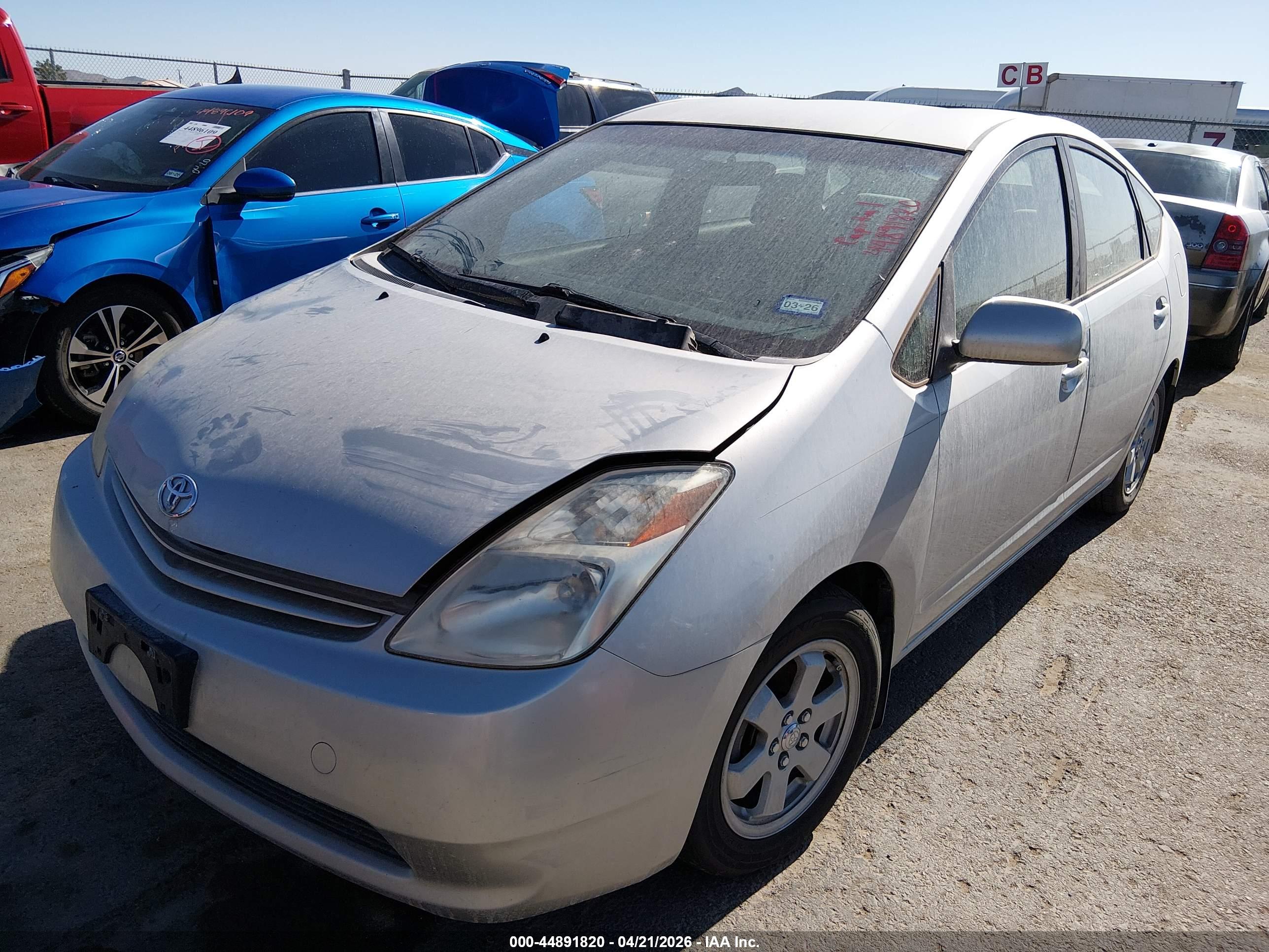 TOYOTA PRIUS image 6