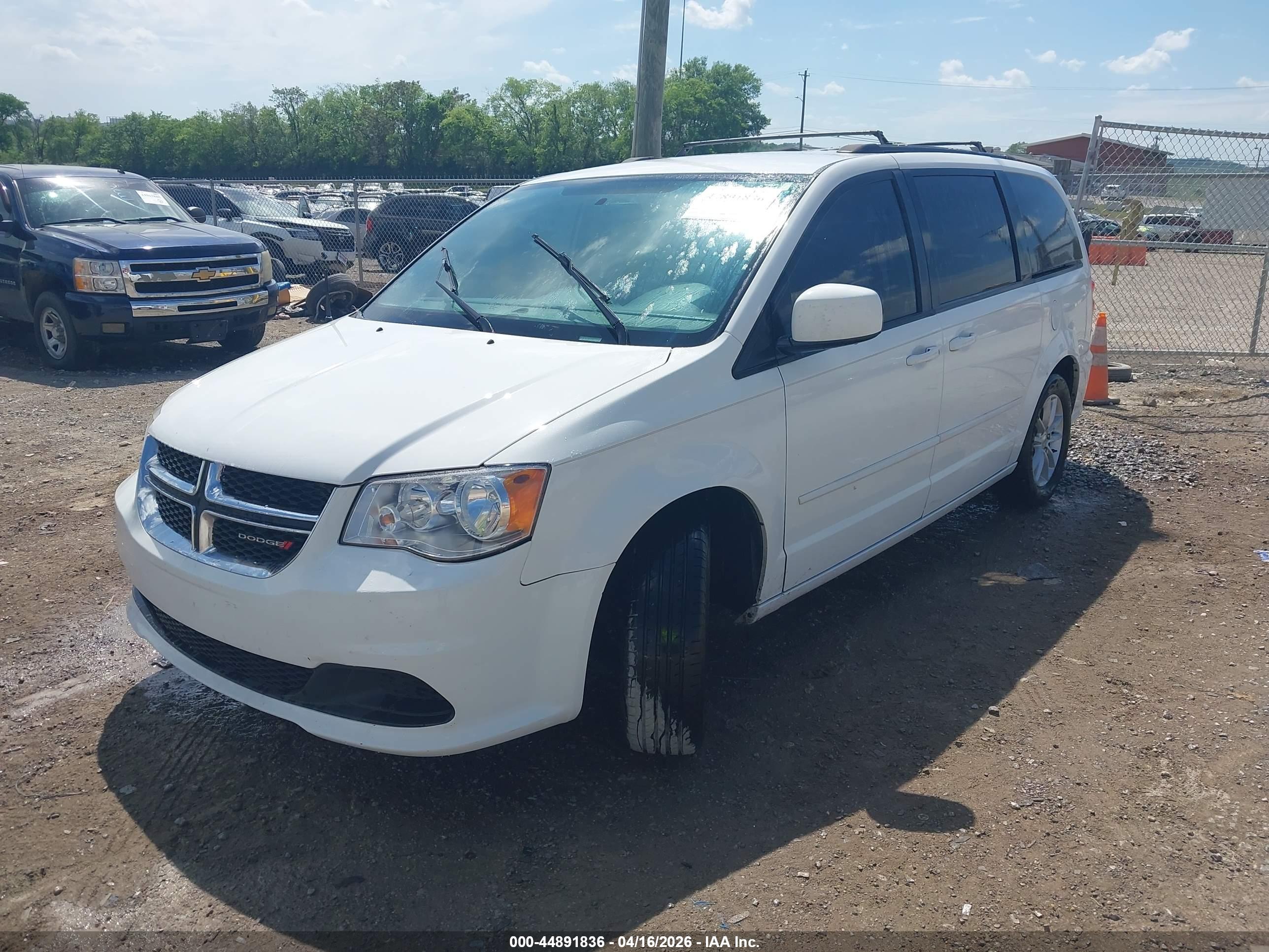 DODGE GRAND image 2