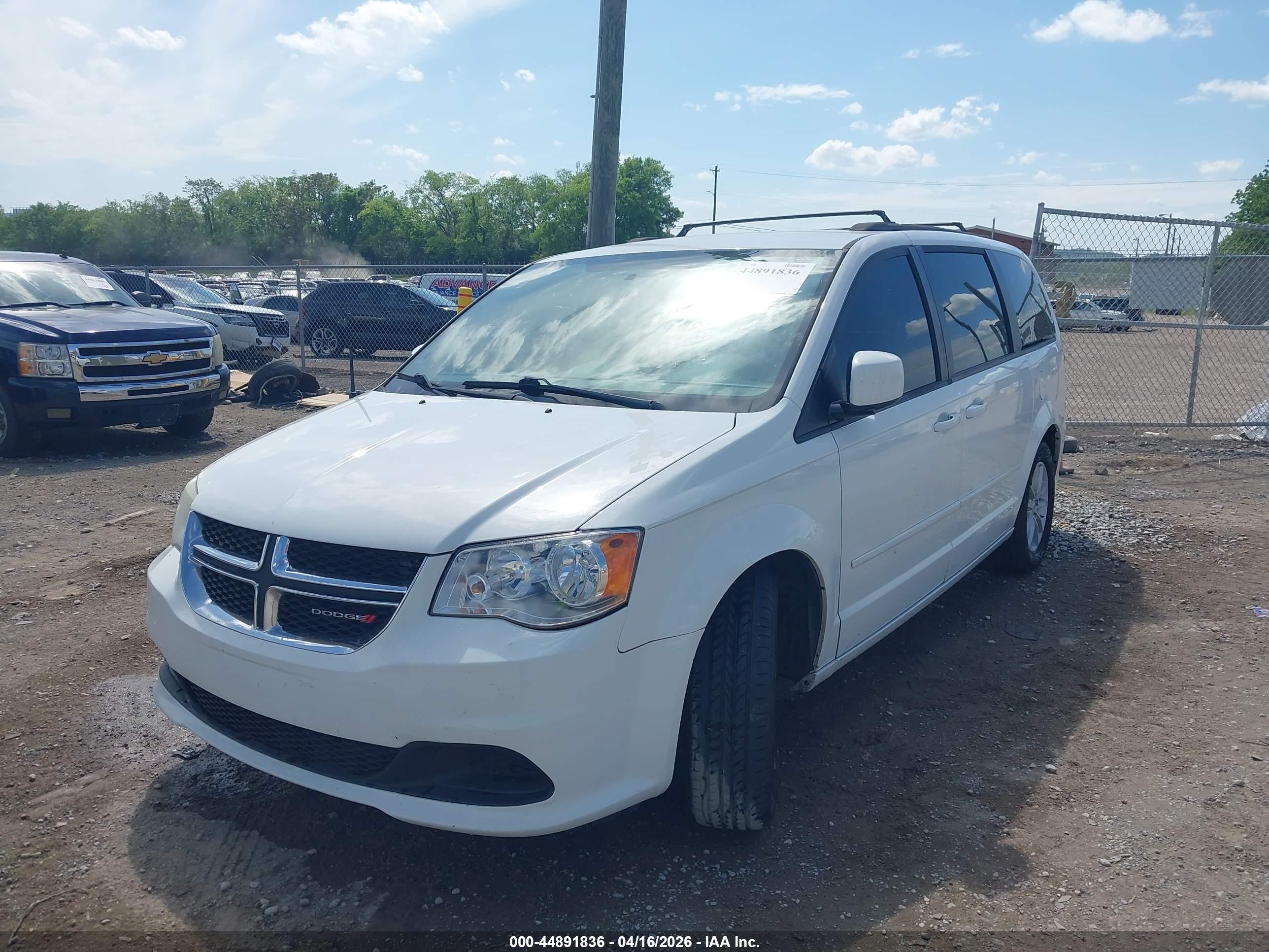 DODGE GRAND image 6