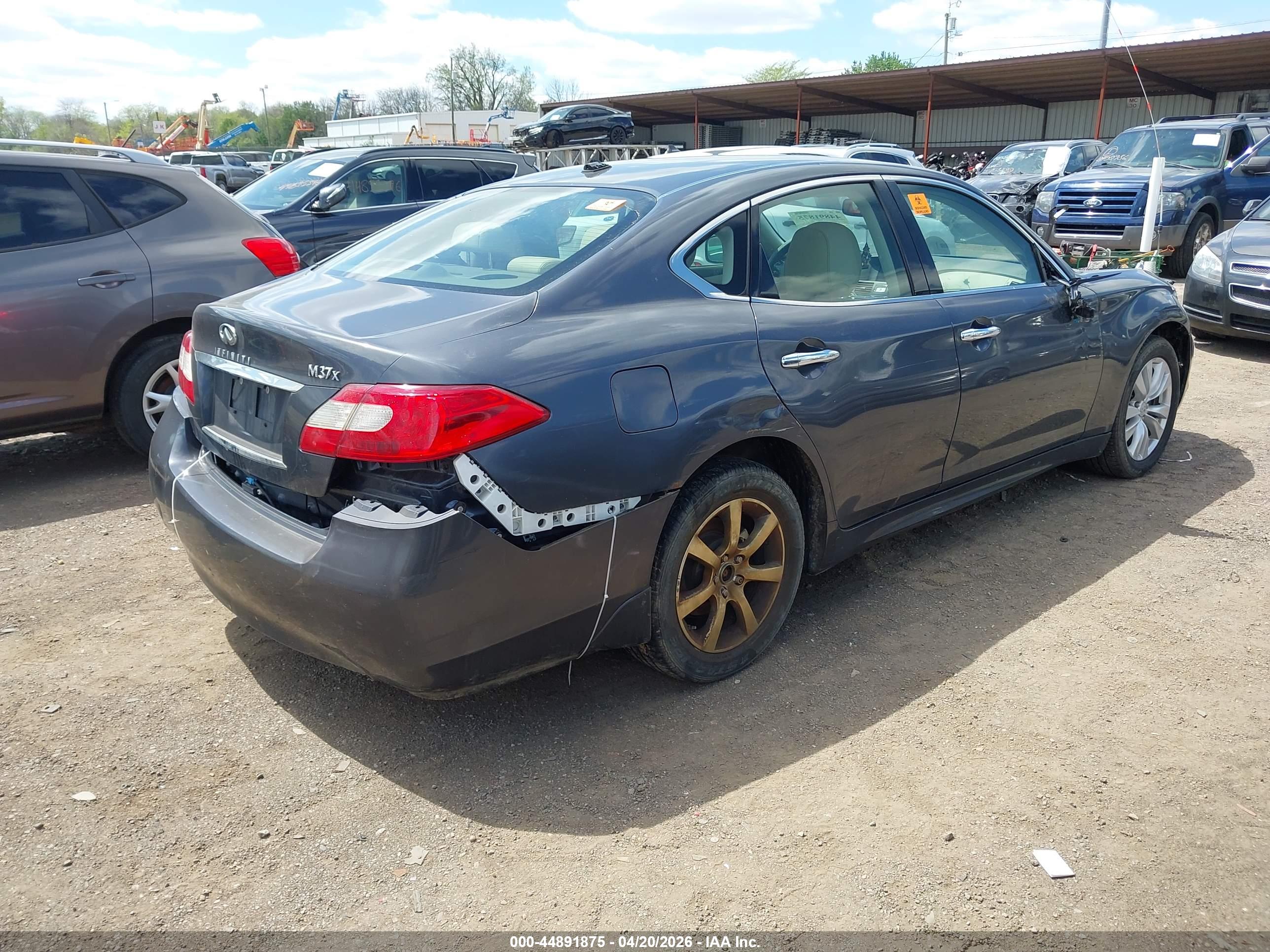 INFINITI M37X image 4