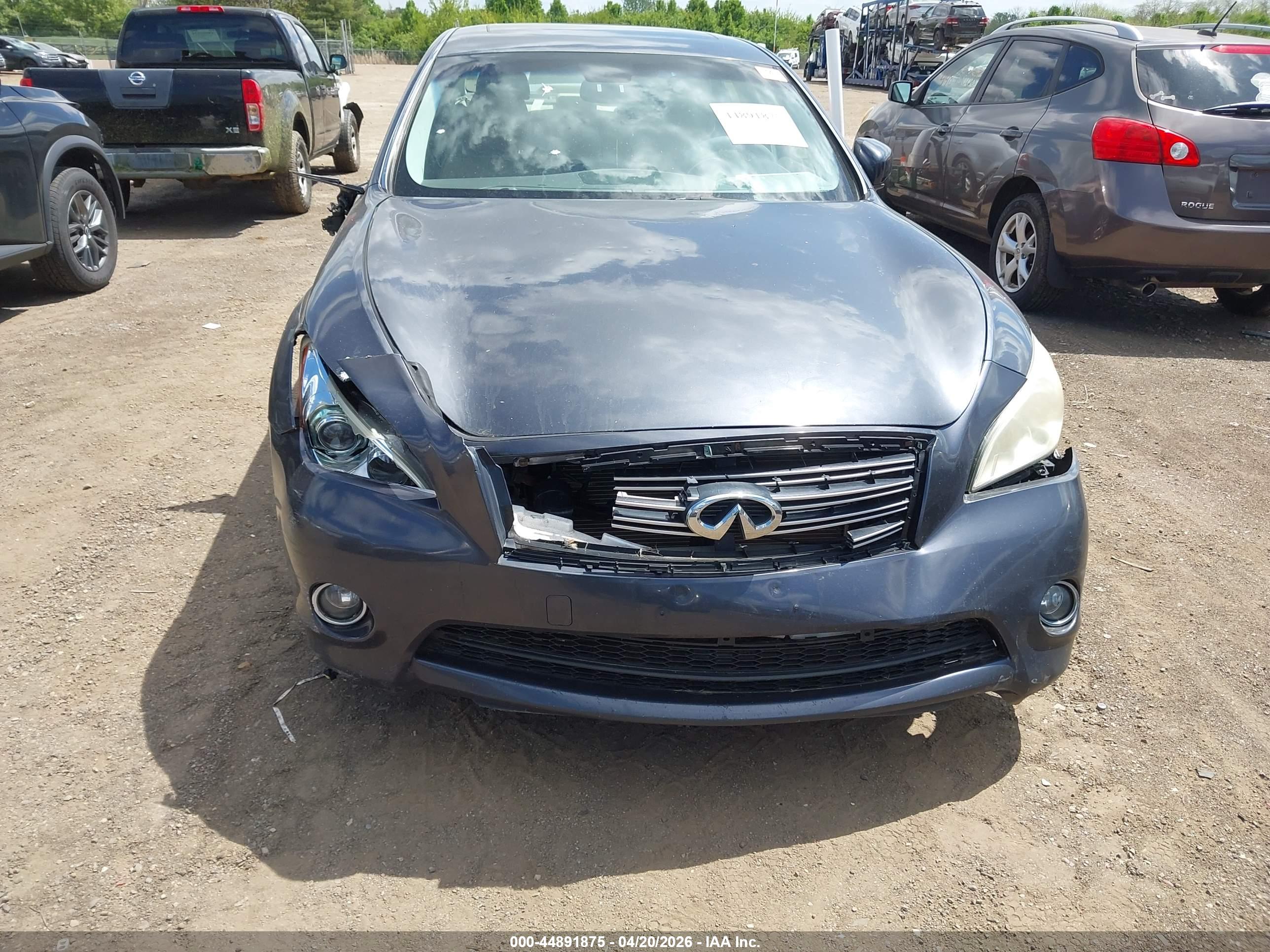 INFINITI M37X image 6