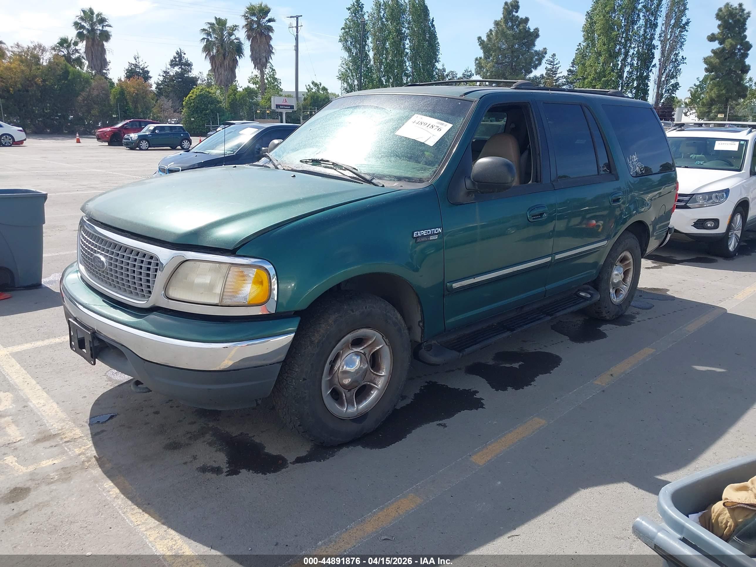 FORD EXPEDITION image 2