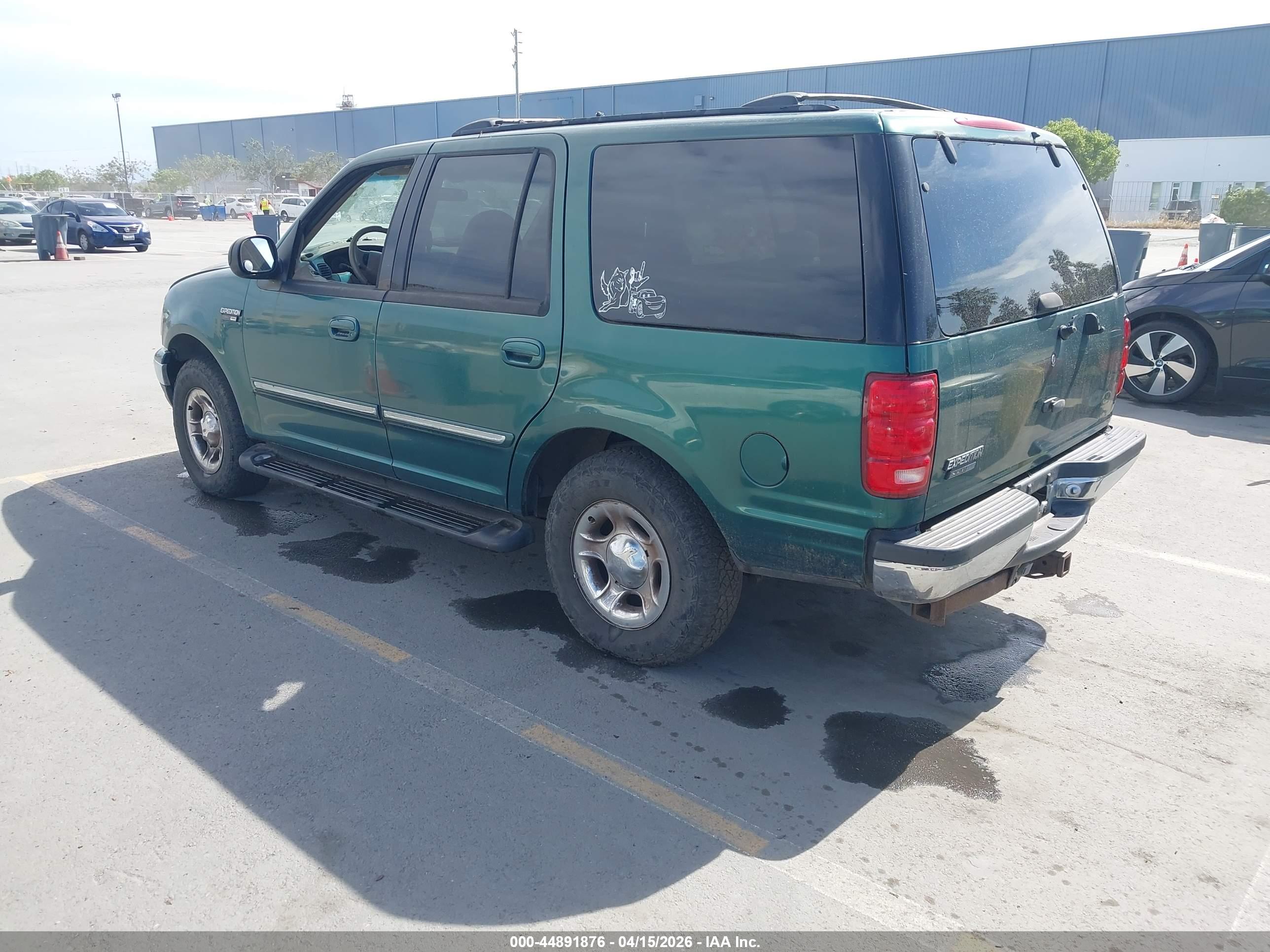 FORD EXPEDITION image 3