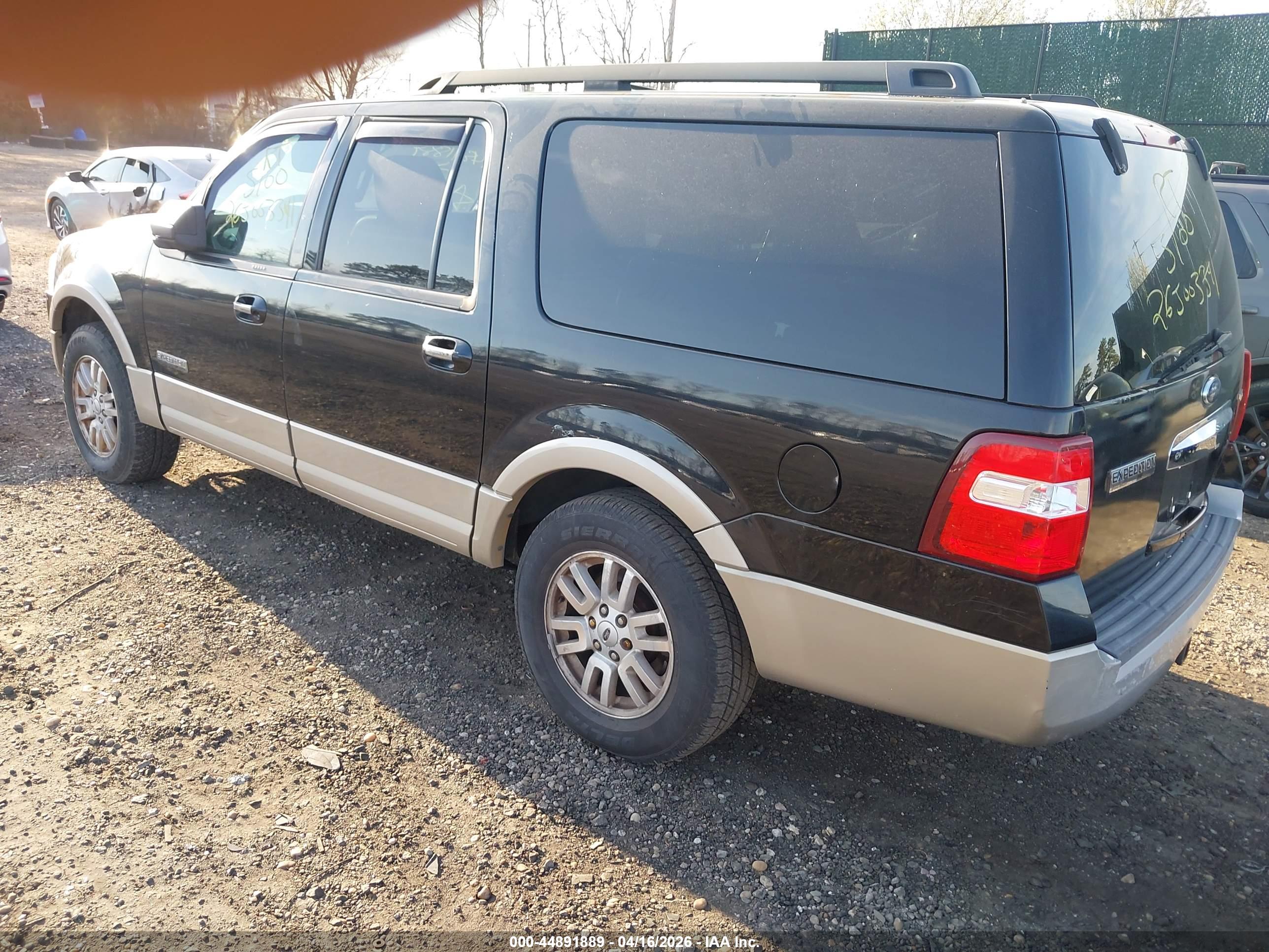 FORD EXPEDITION image 3