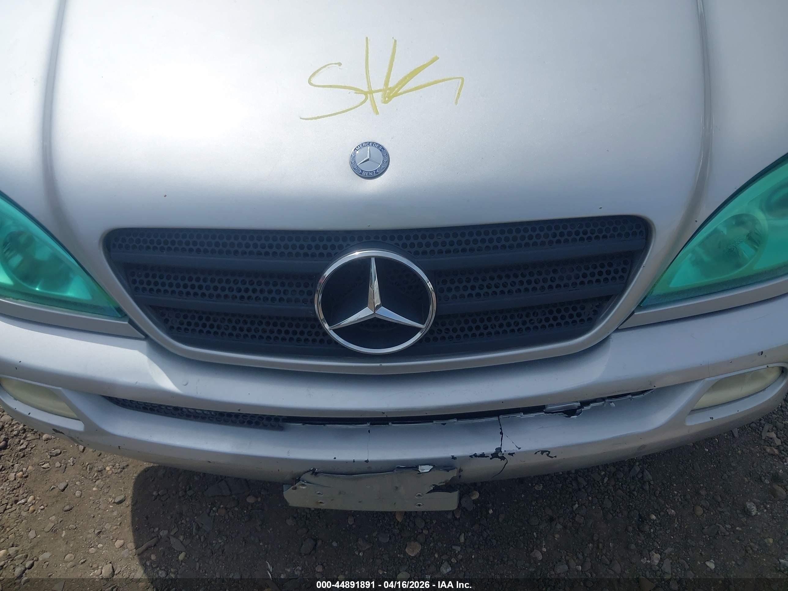 MERCEDES-BENZ ML image 10