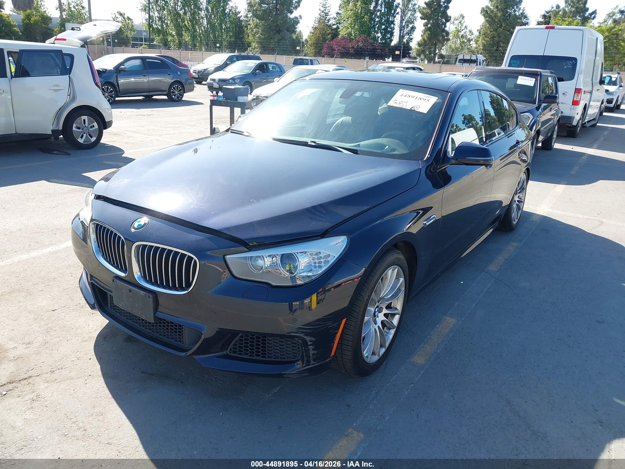 BMW 535I image 6