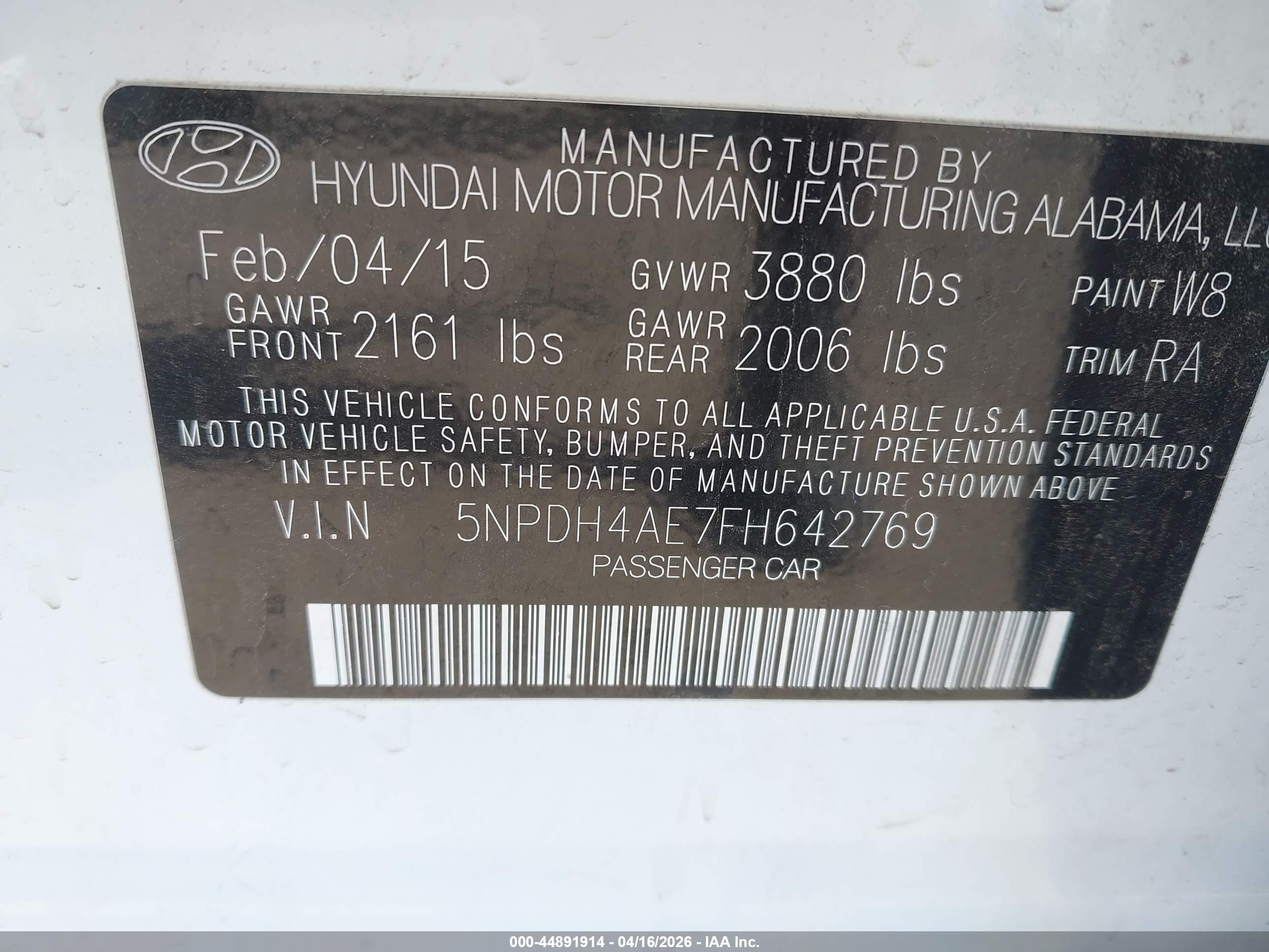 HYUNDAI ELANTRA image 9