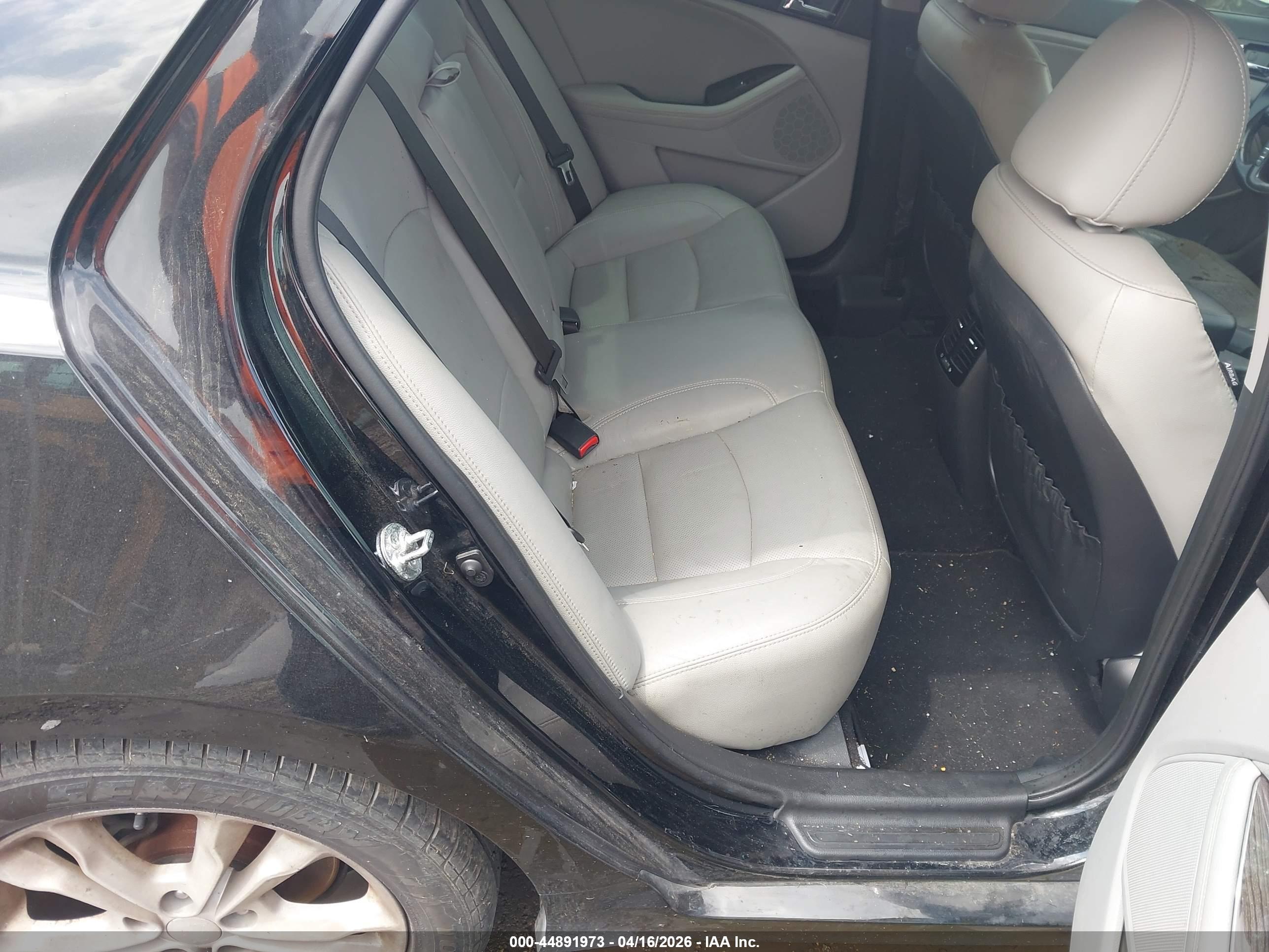 KIA OPTIMA image 8