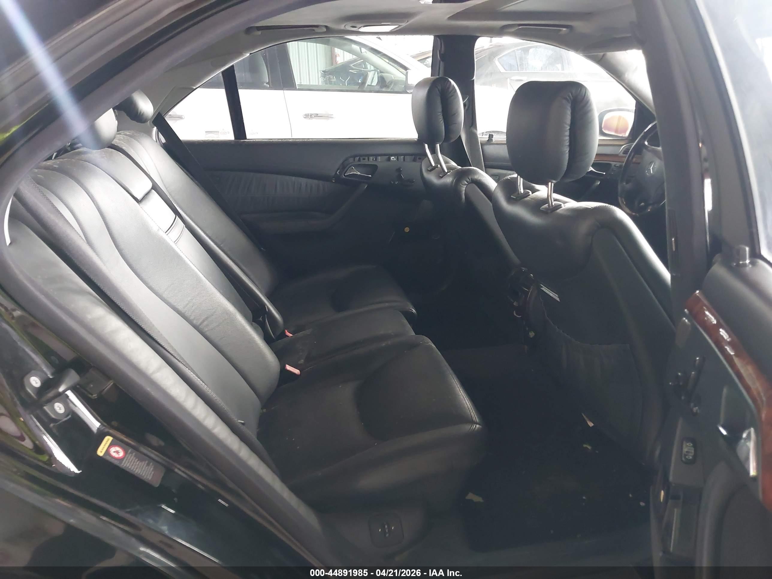 MERCEDES-BENZ S image 8
