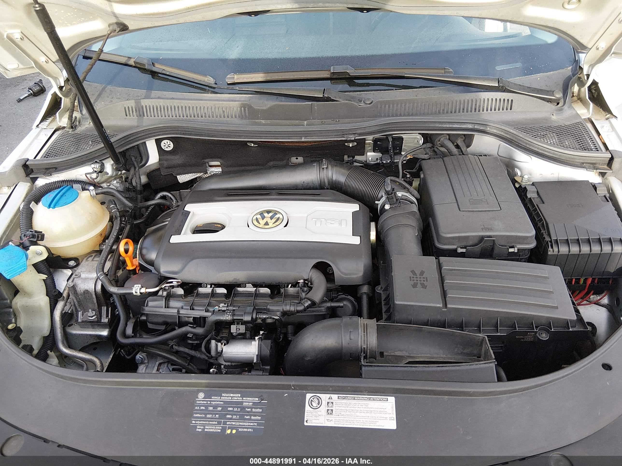 VOLKSWAGEN CC image 10