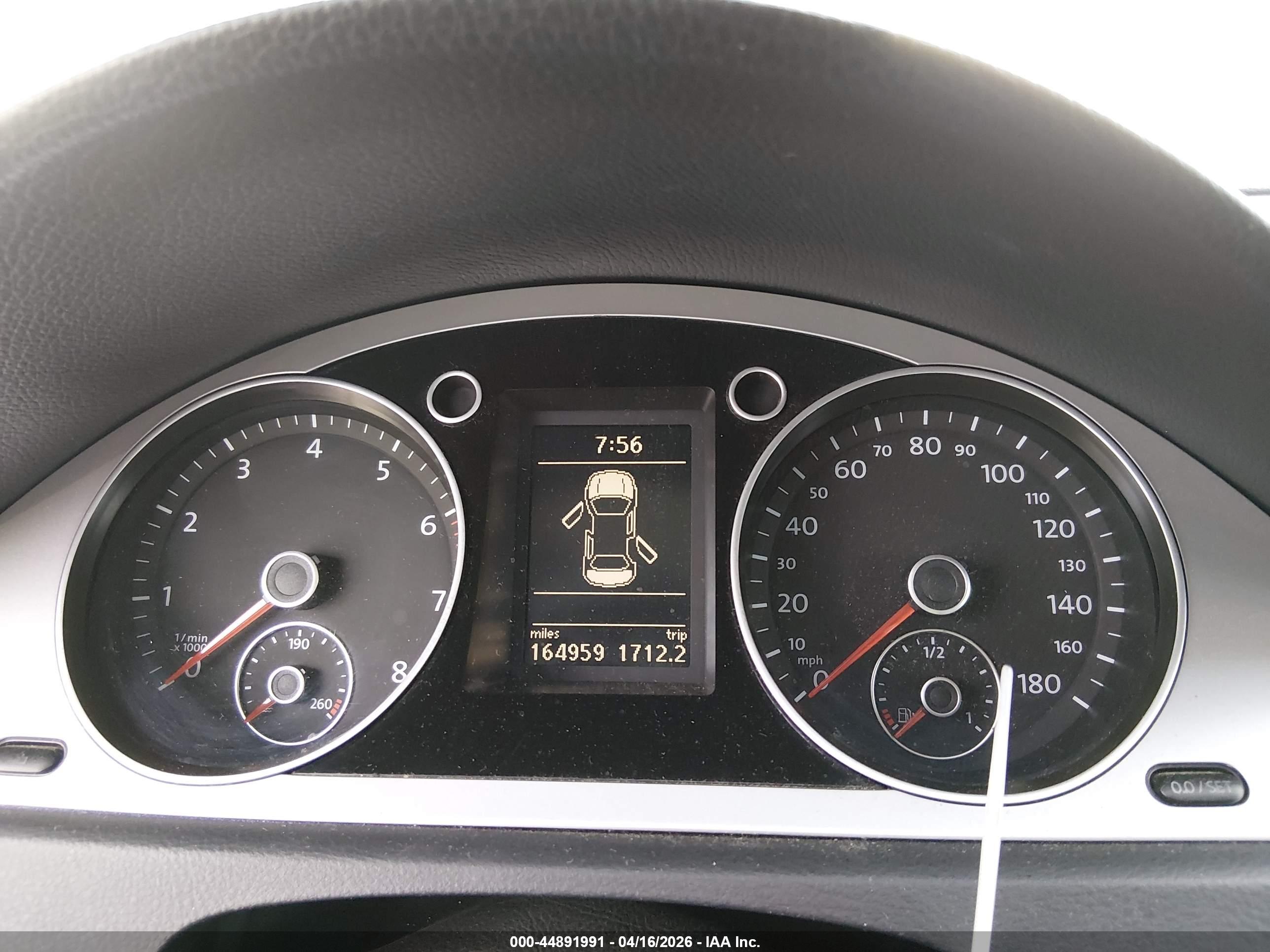 VOLKSWAGEN CC image 7