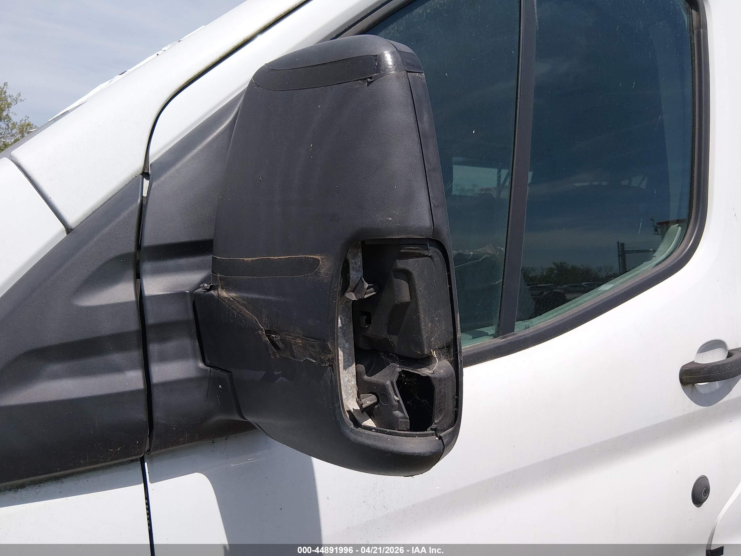 FORD TRANSIT-350 image 6