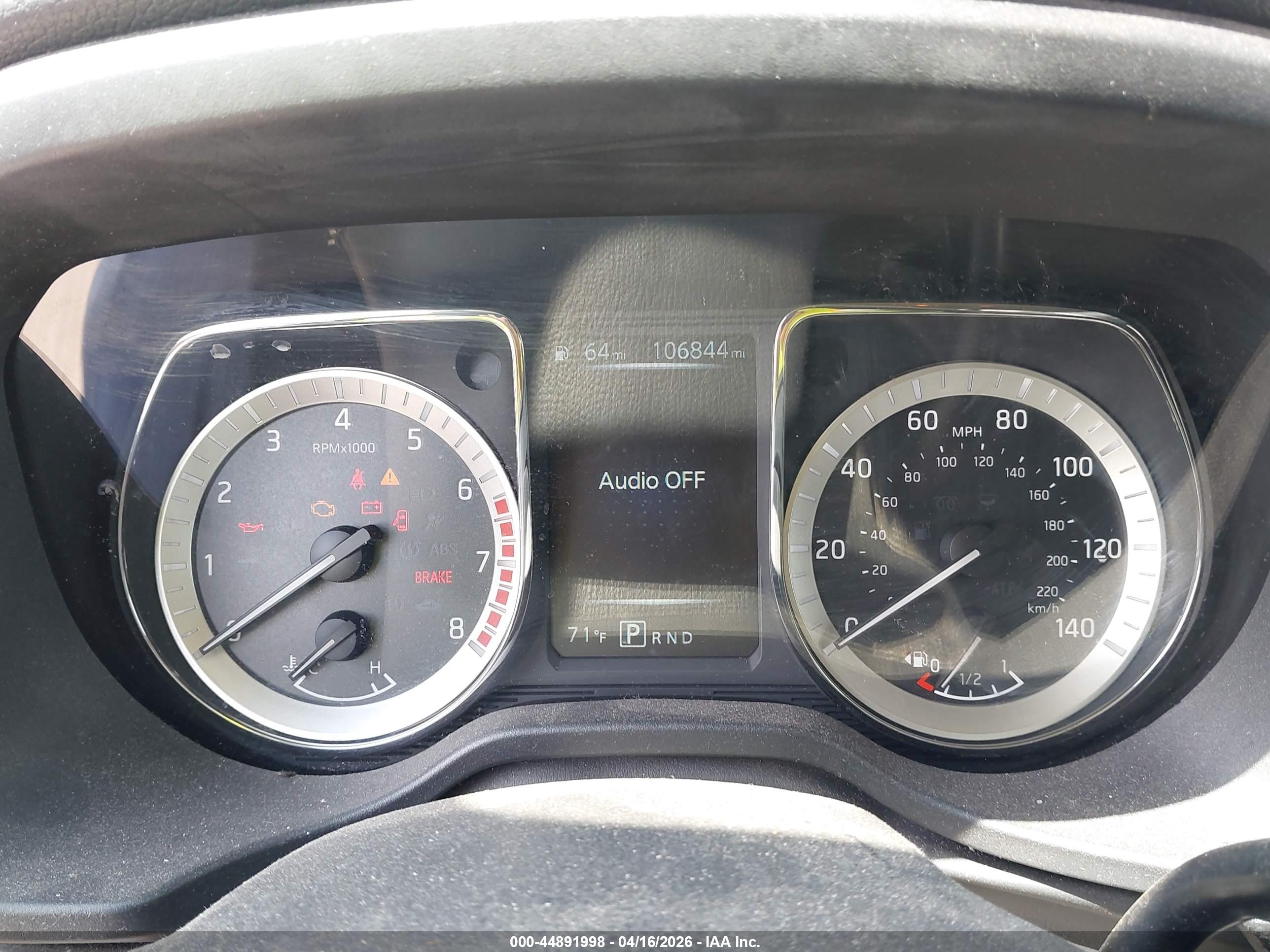 NISSAN TITAN image 7