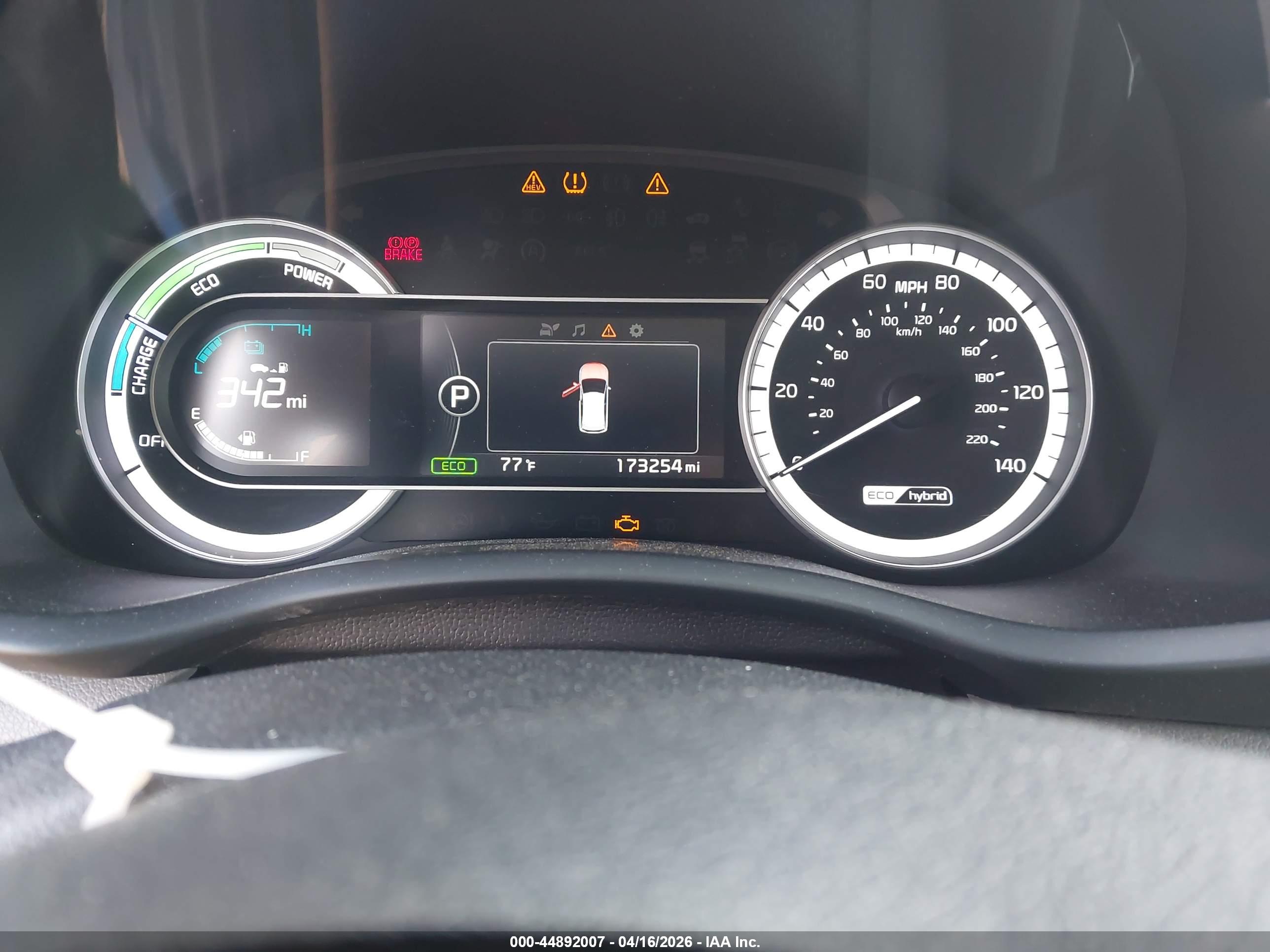 KIA NIRO image 7