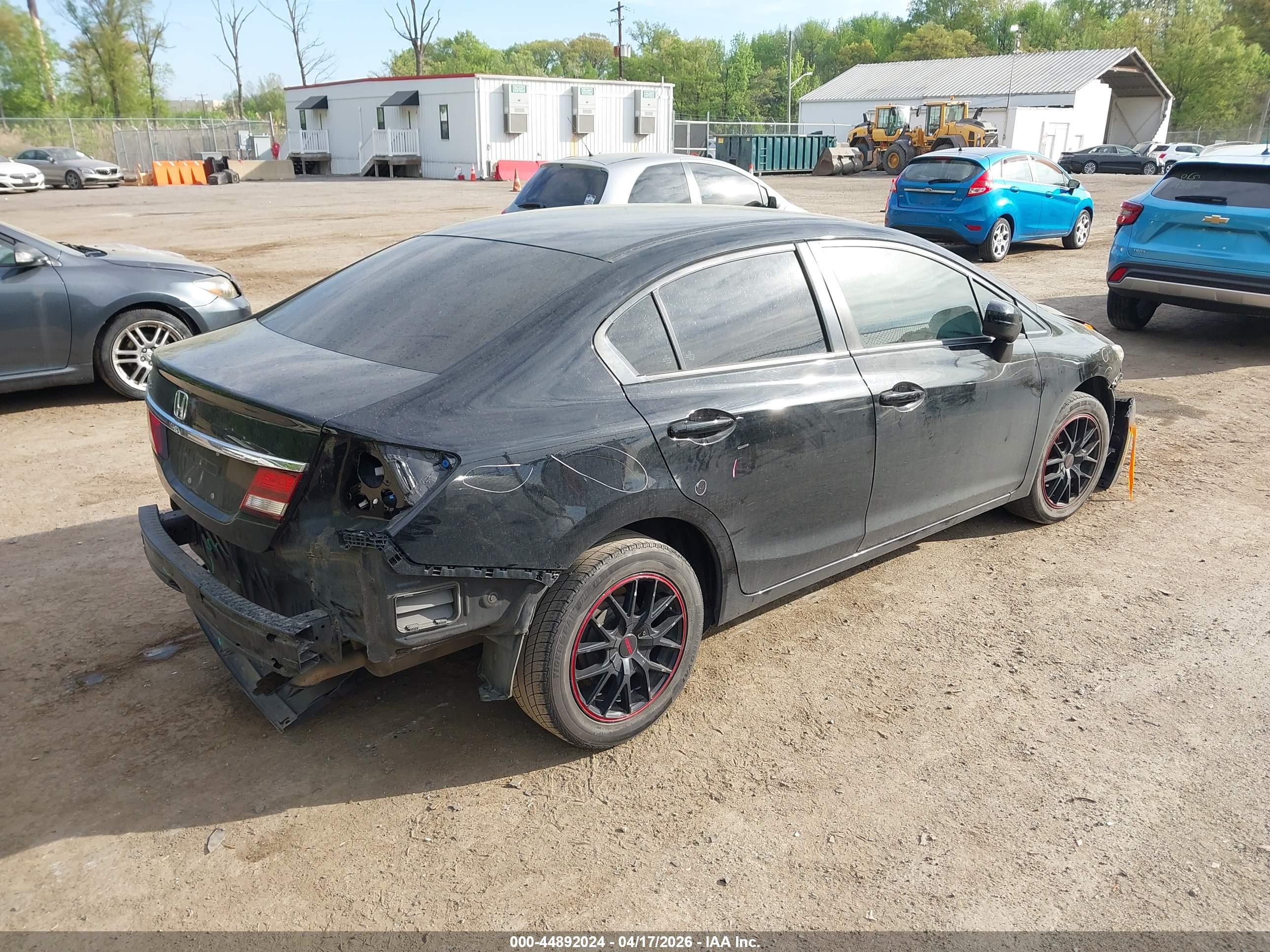 HONDA CIVIC image 4
