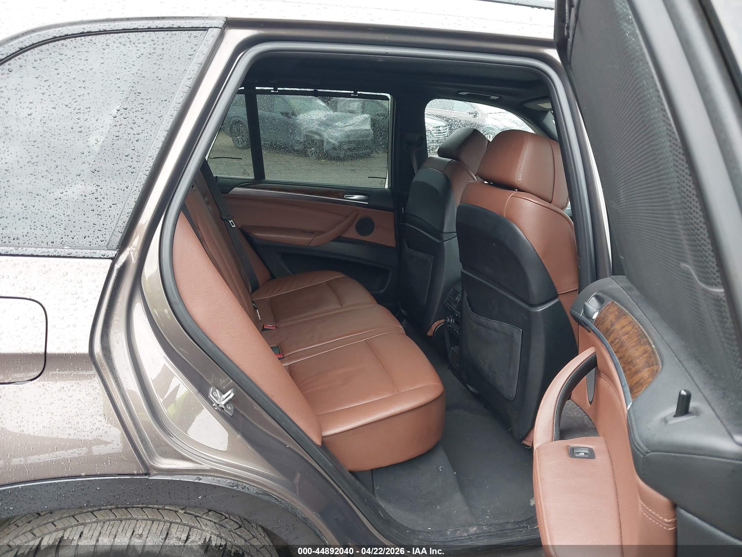 BMW X5 image 8
