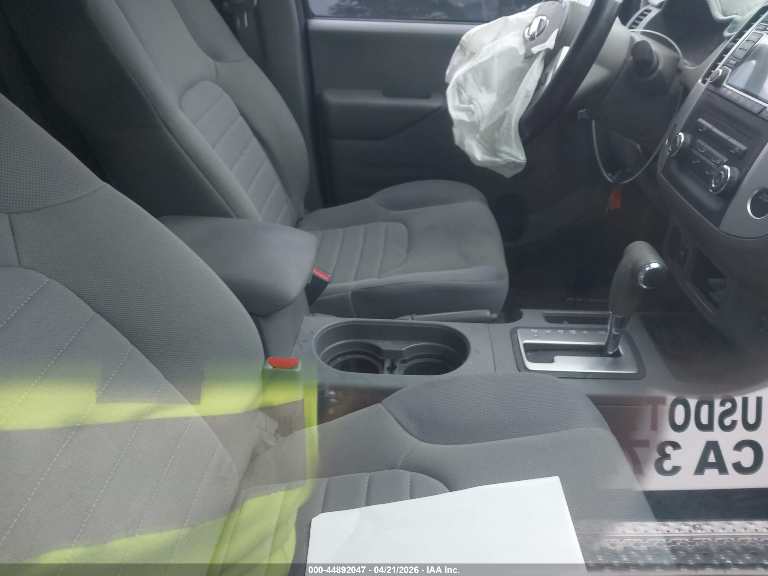NISSAN FRONTIER image 5
