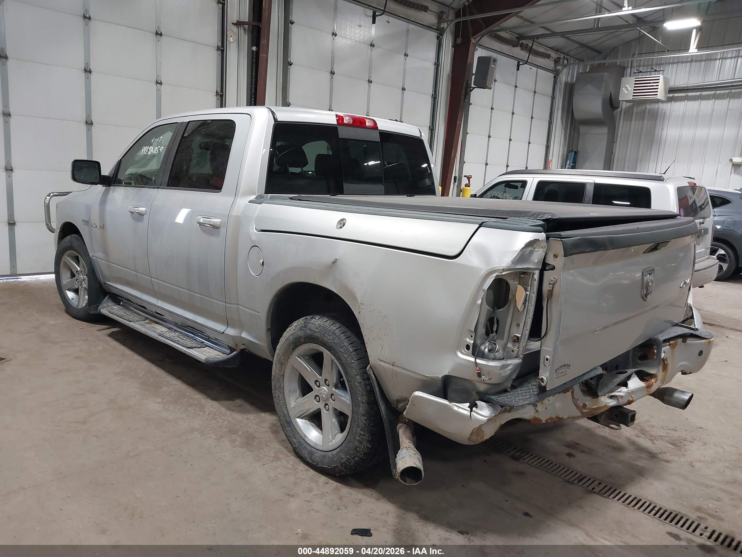 DODGE RAM image 3