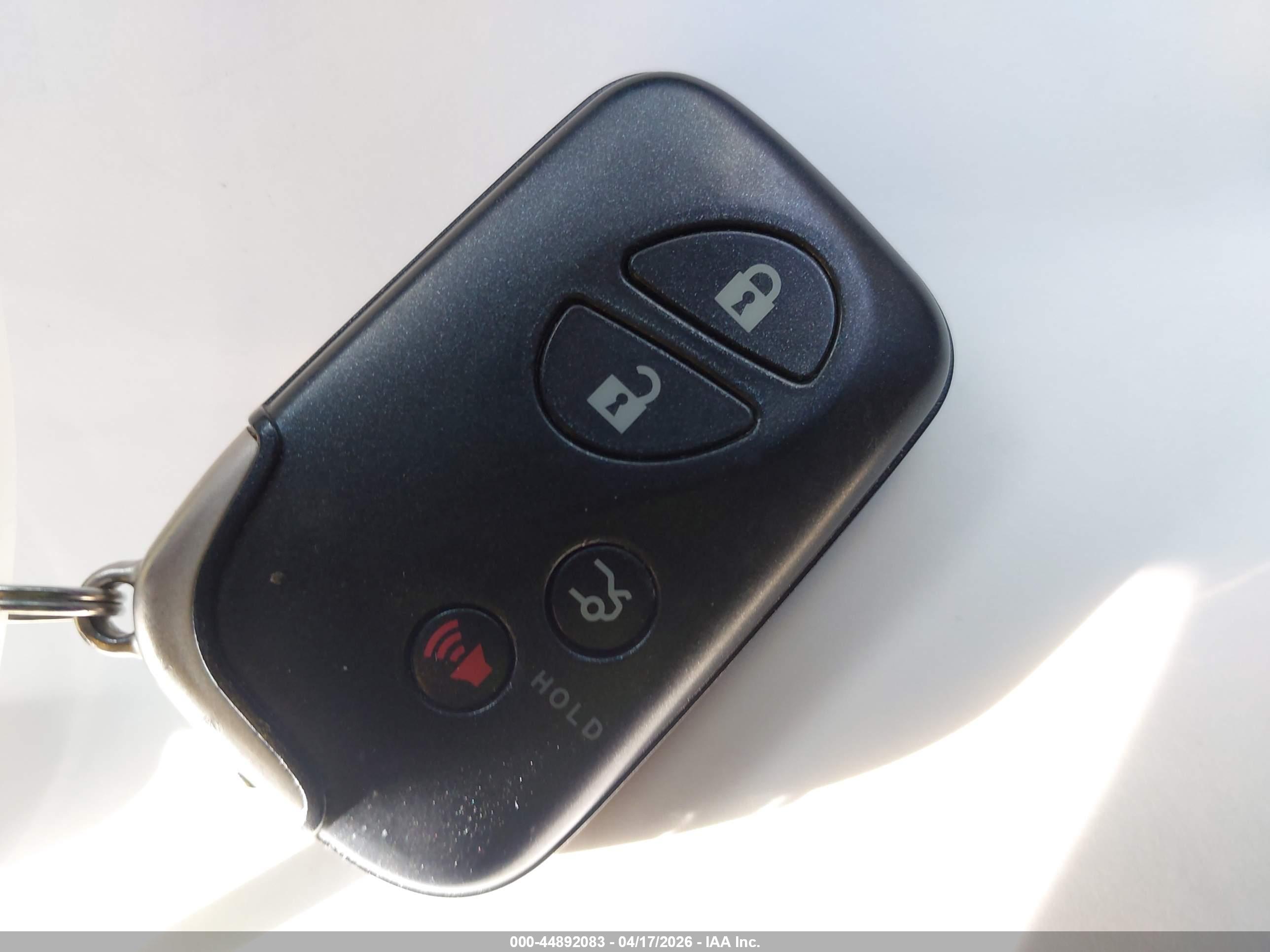 LEXUS ES image 11