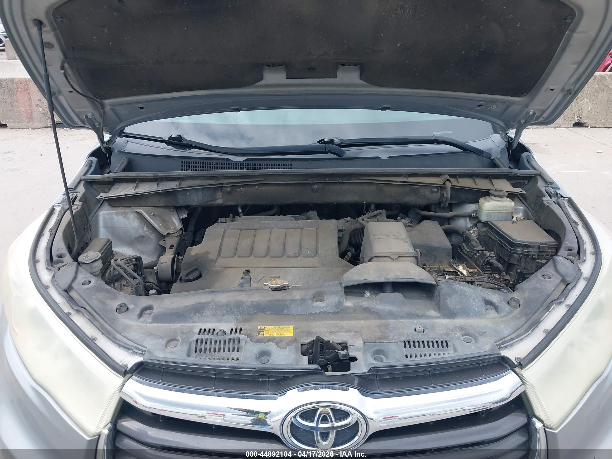 TOYOTA HIGHLANDER image 10