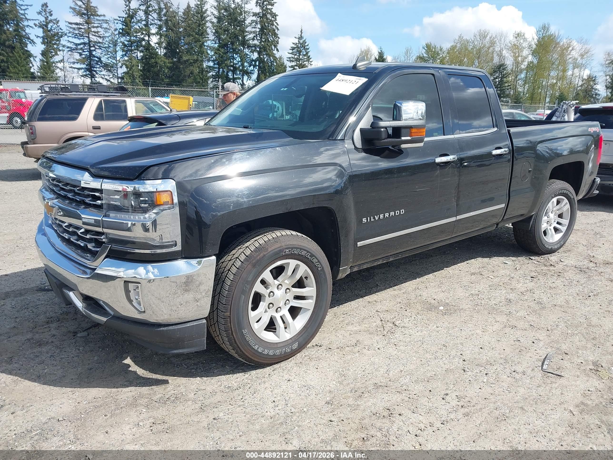 CHEVROLET SILVERADO image 2