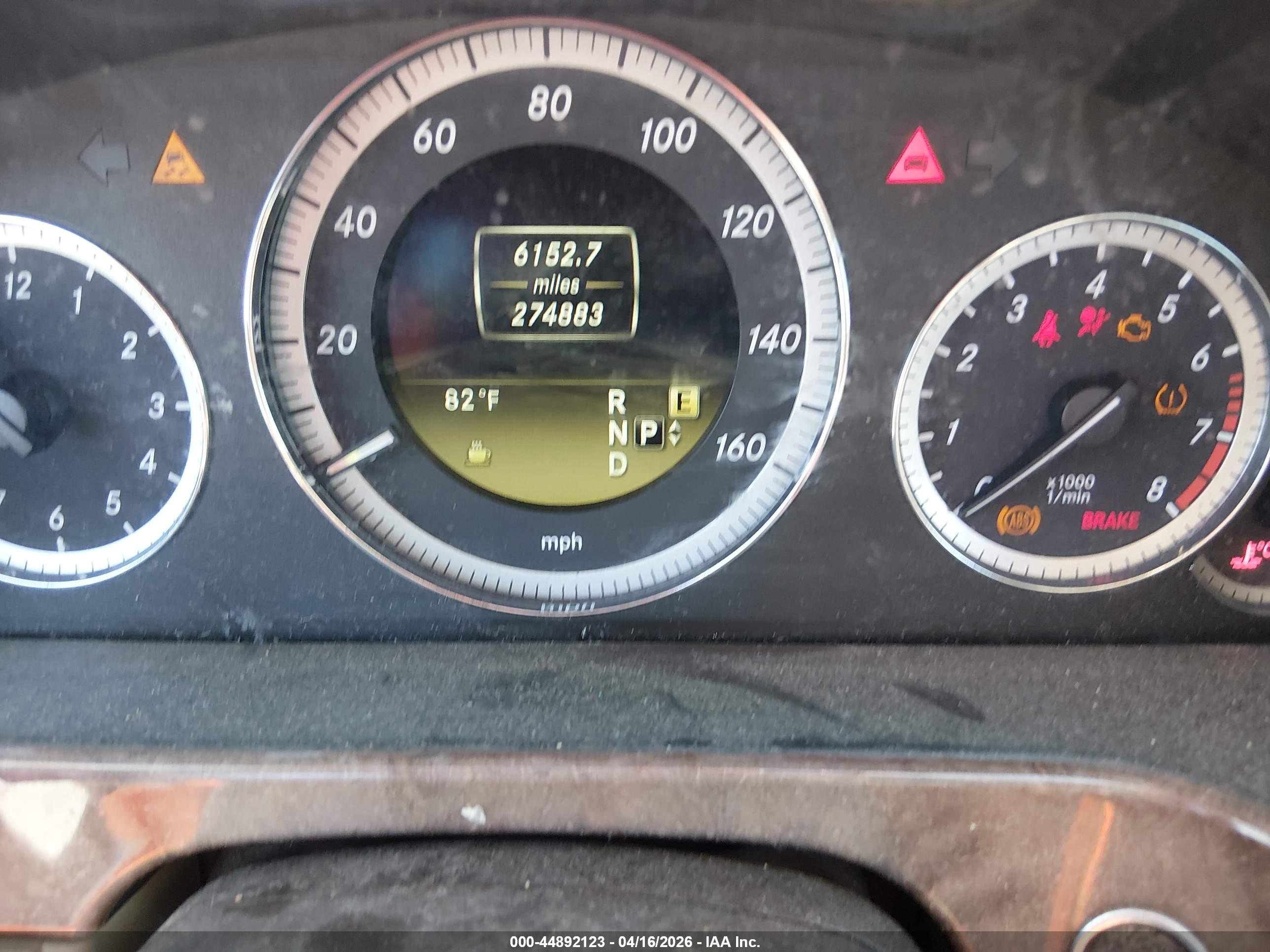 MERCEDES-BENZ E image 7