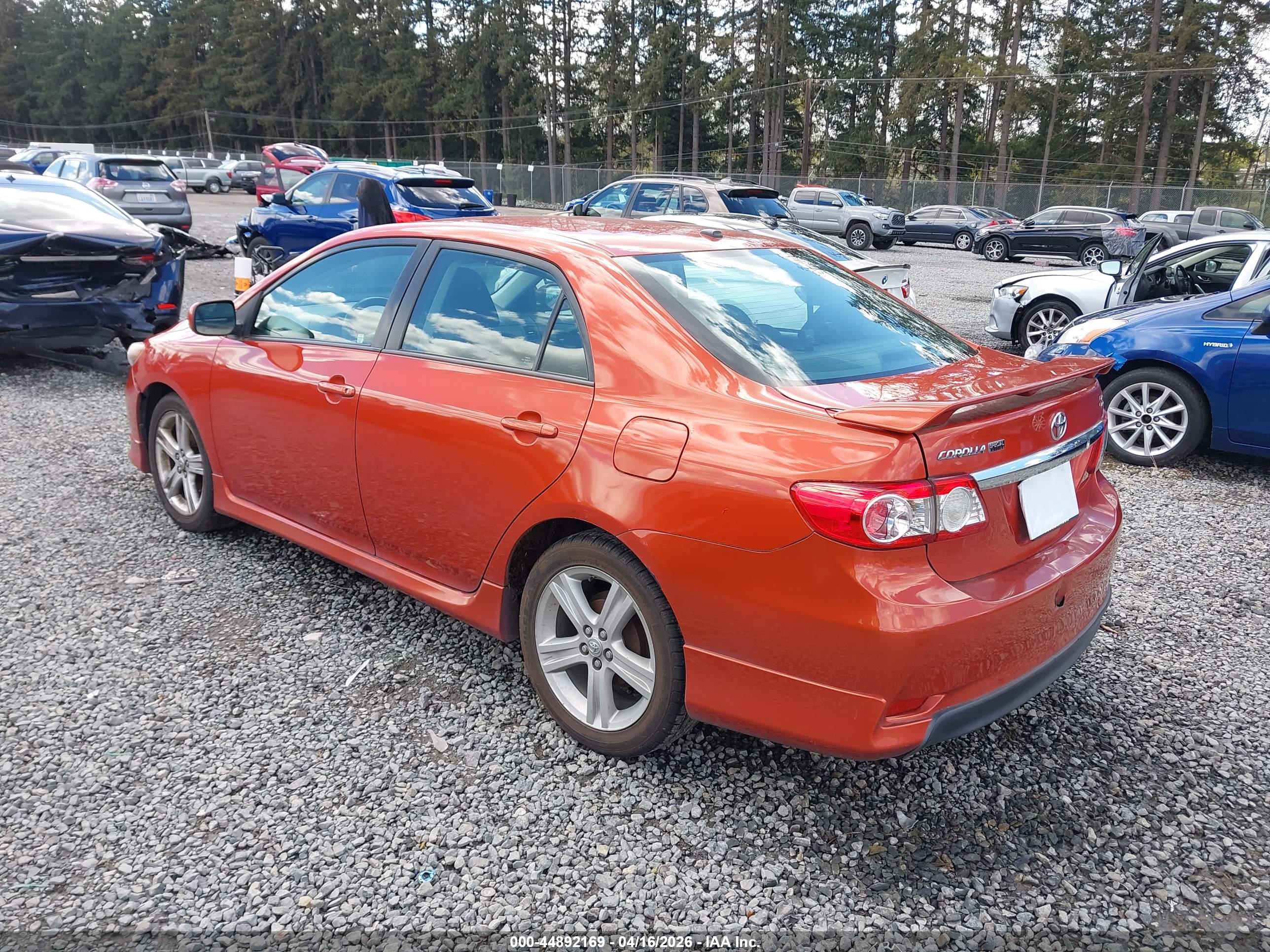 TOYOTA COROLLA image 3