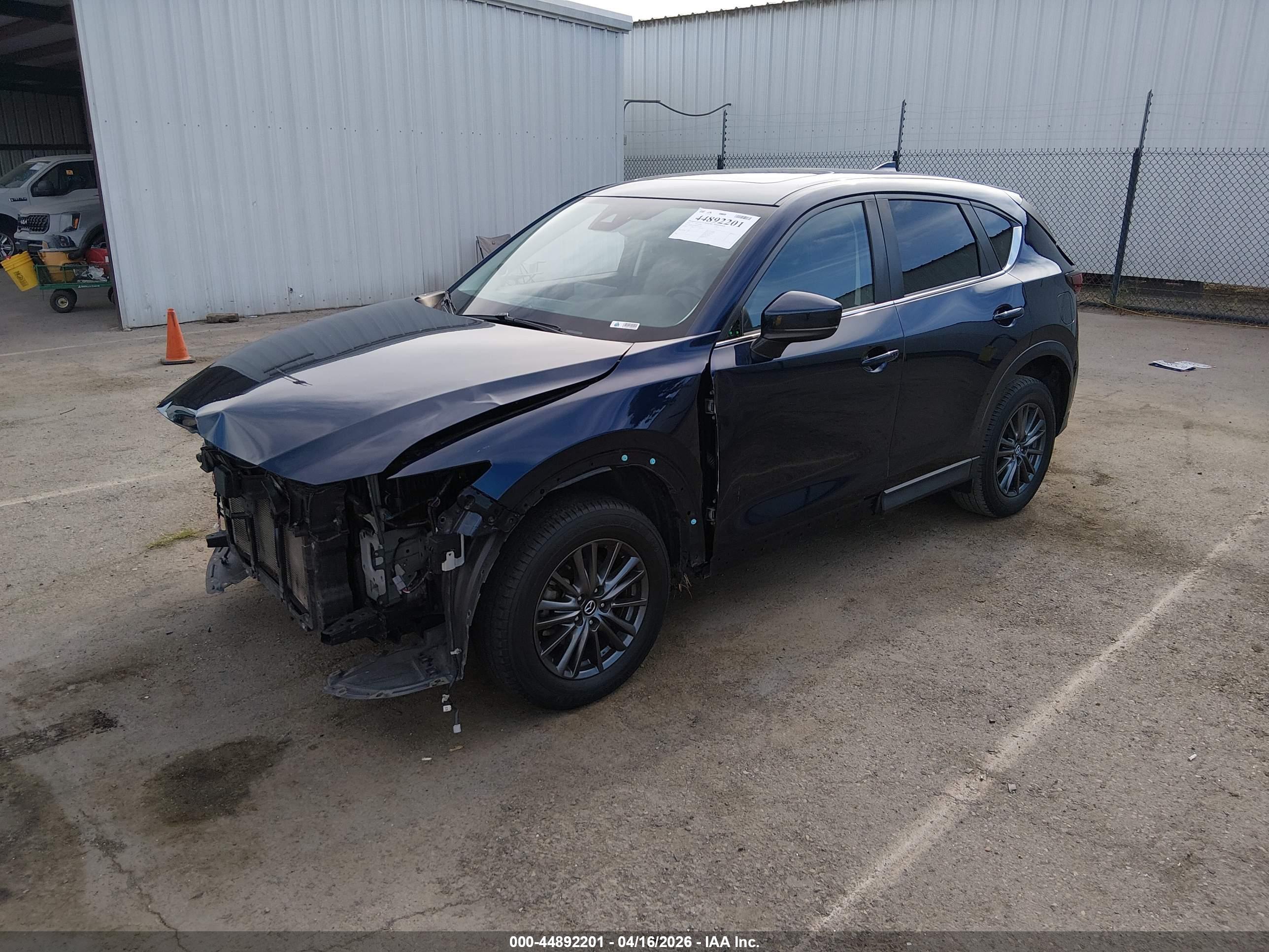 MAZDA CX-5 image 2